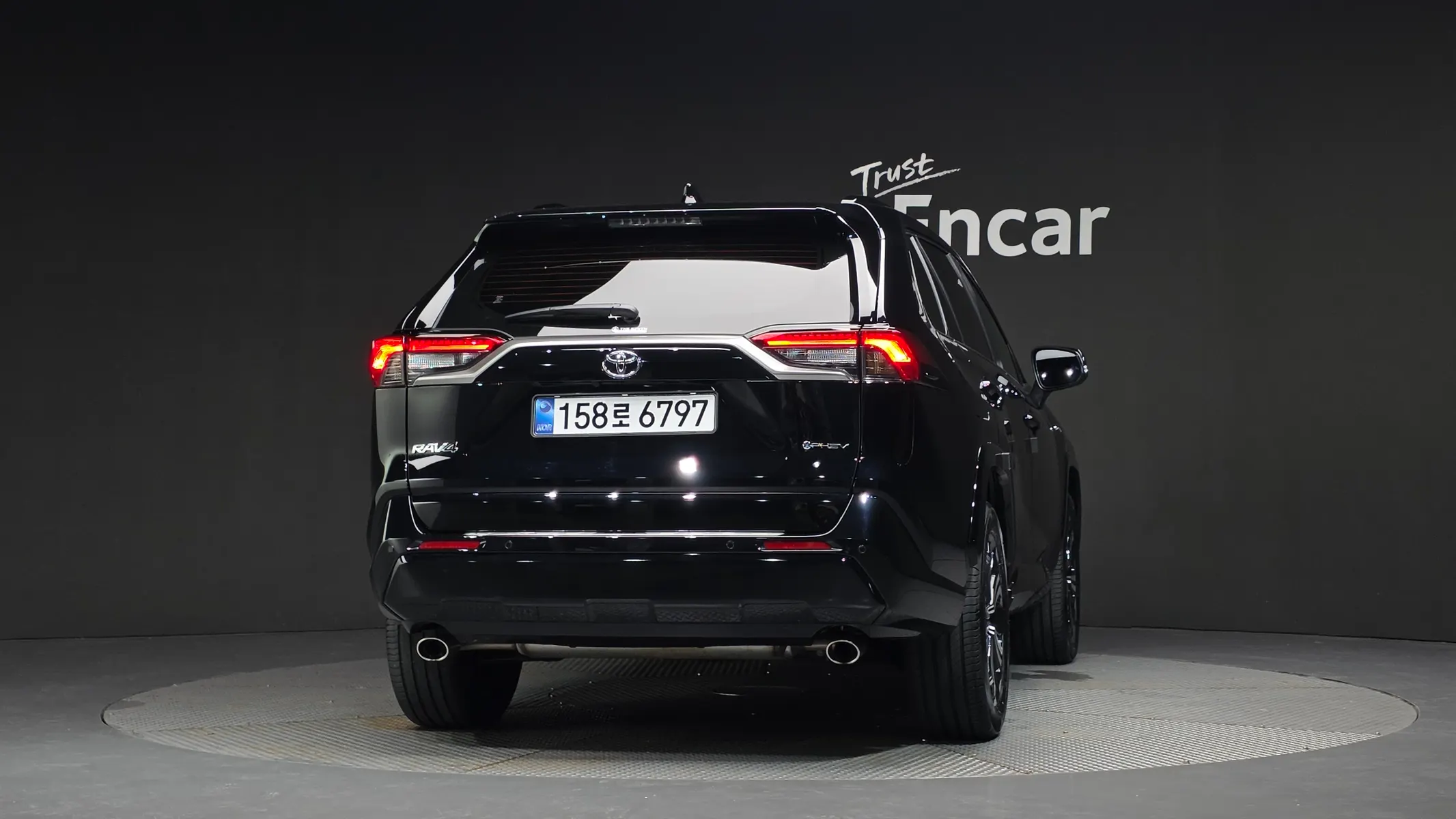 Toyota RAV4 5 2.5 4WD PHEV XSE 2025 3/5