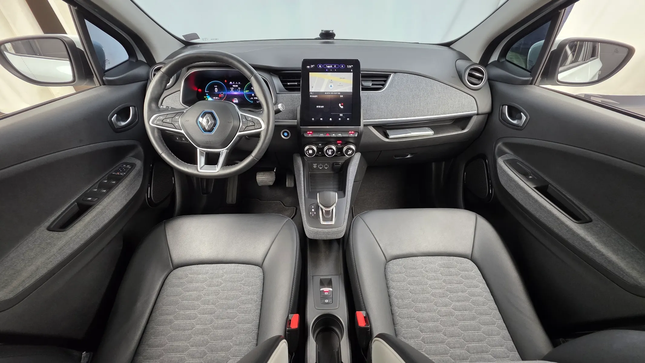 Renault Korea 조에 2021 4/5
