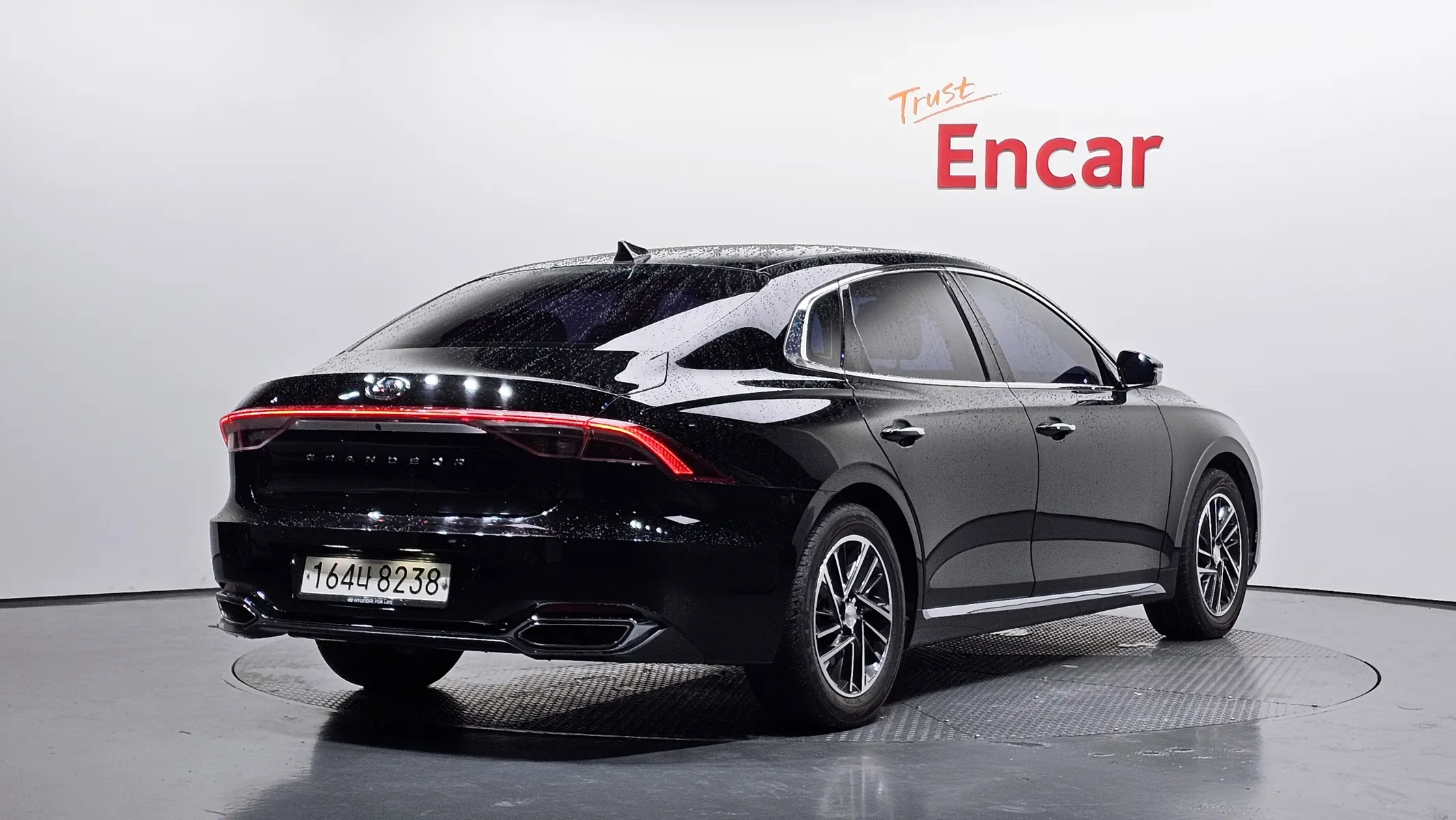 Hyundai IG 3.0 LPi () 2019 2/31