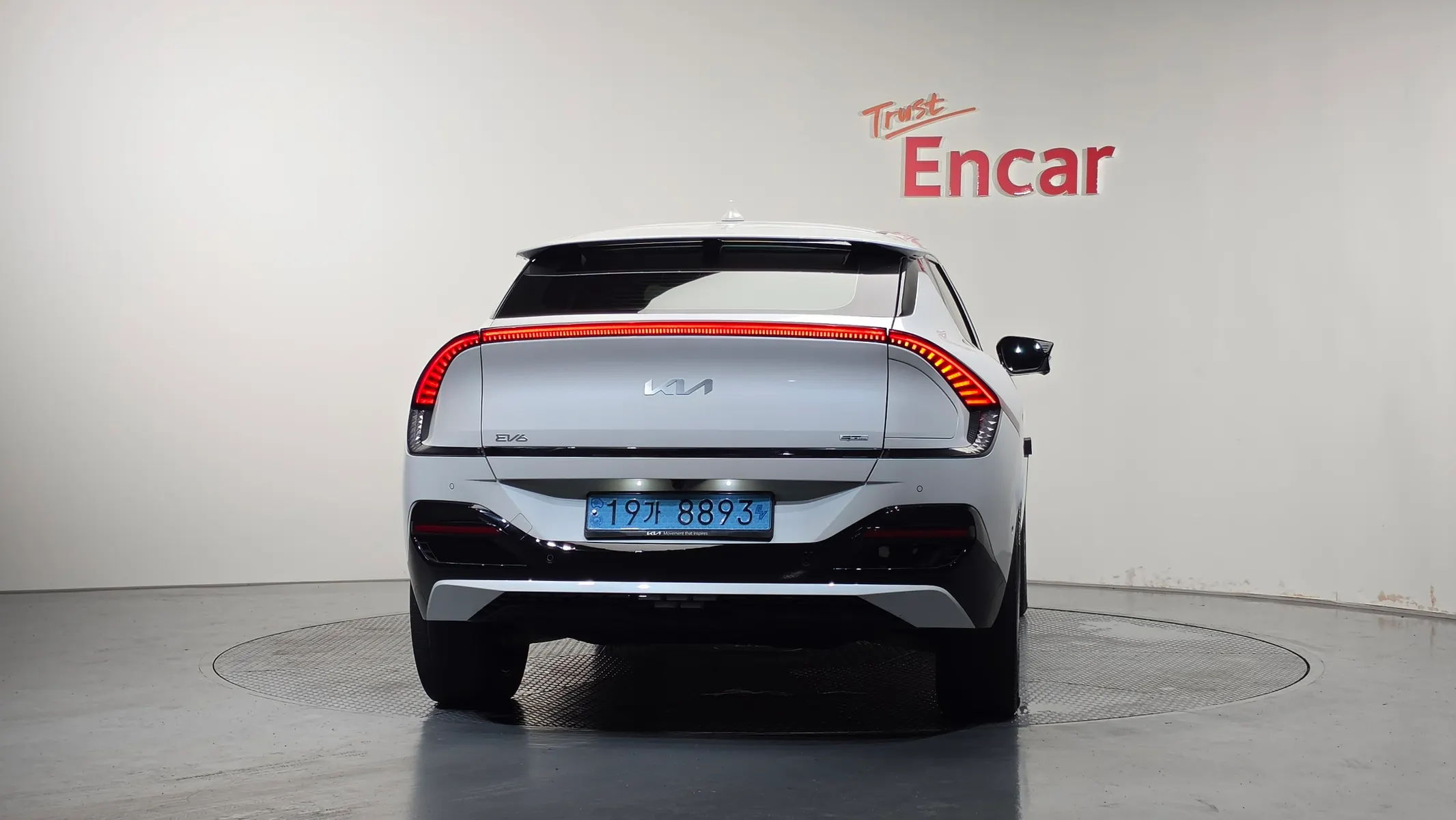 Kia EV6 4WD 2022 3/5