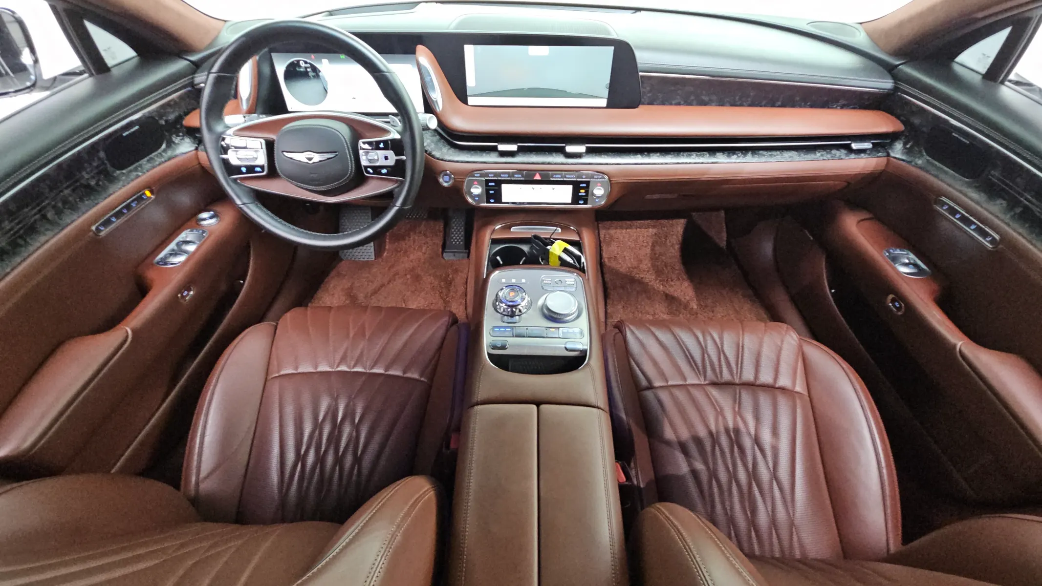 Genesis G90 (RS 4) 3.5 e-S/C AWD 2023 4/5
