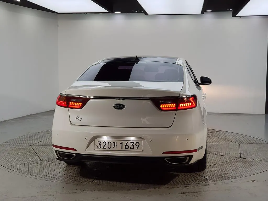 Kia K7 3.0 LPI () 2016 3/21