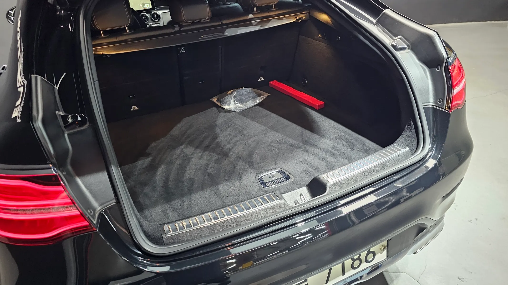 Mercedes-Benz GLC-Class X253 GLC300 4MATIC 2019 28/29