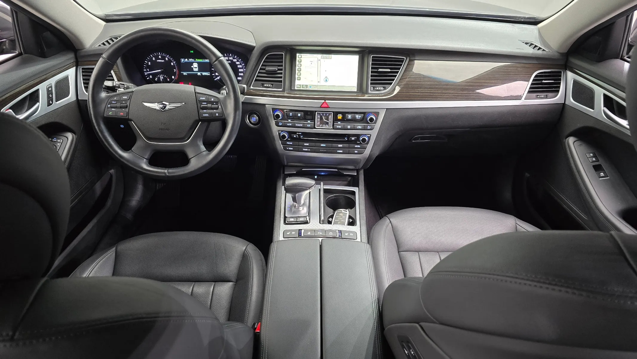 Genesis G80 3.3 GDI AWD 2017 4/5