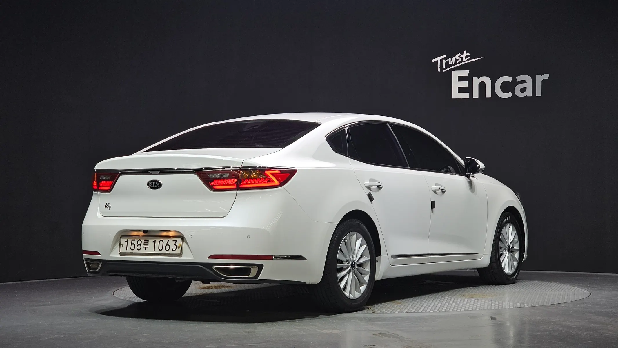 Kia K7 3.0 LPI () 2017 2/31