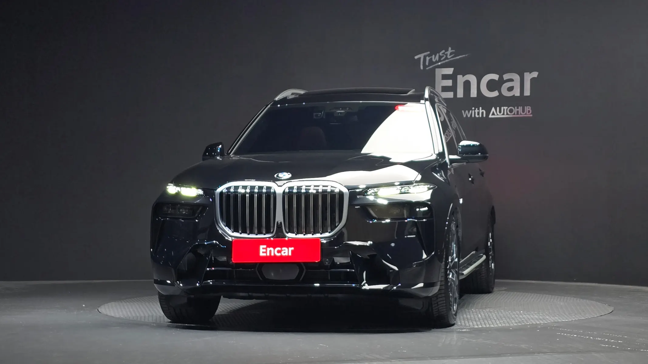 BMW X7 (G07) xDrive 40i M 7 2026 3/42