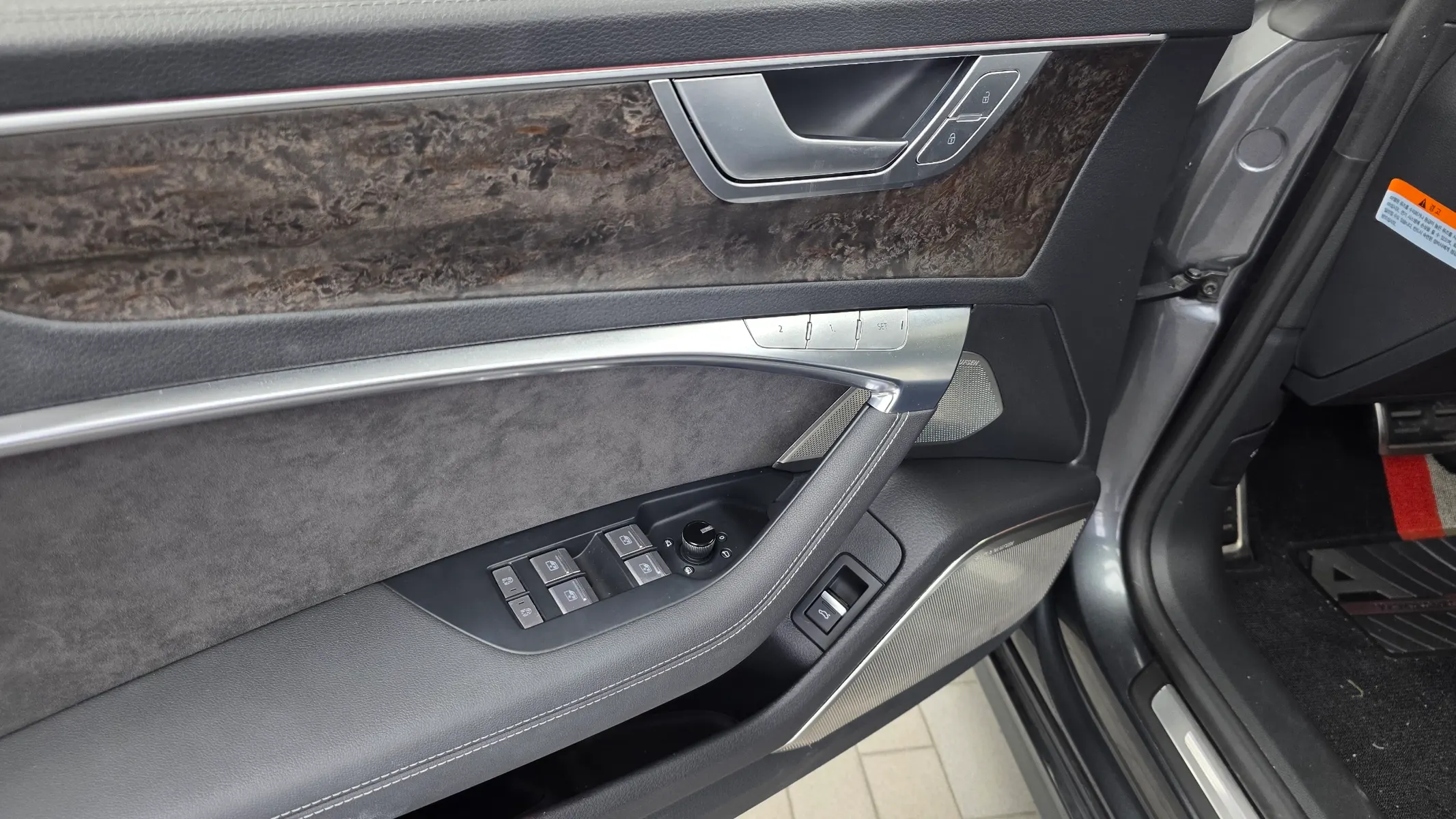 Audi A7 (4K) 50 TDI 2020 37/38