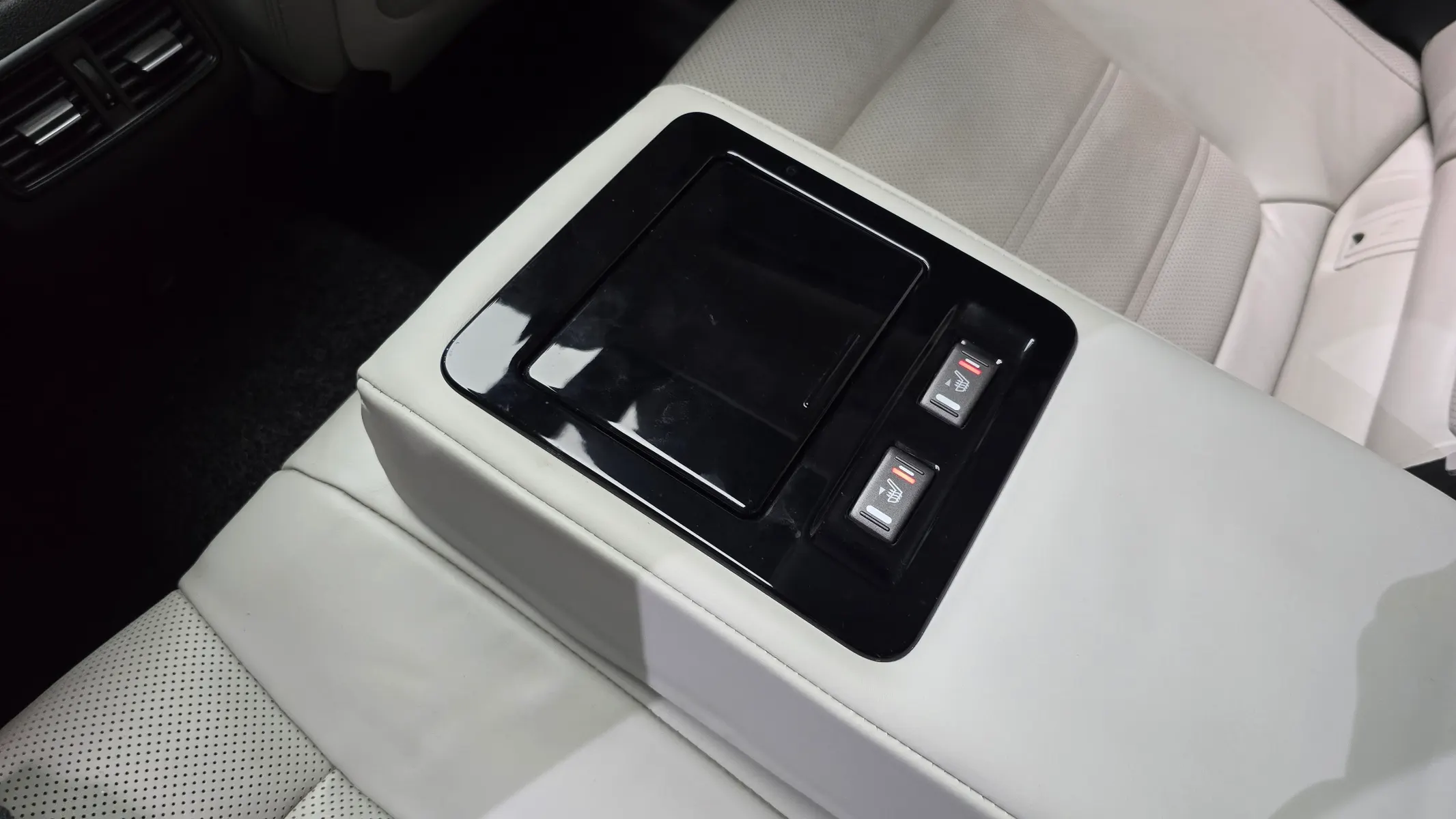 Renault Korea SM6 1.6 TCe RE 2016 30/31