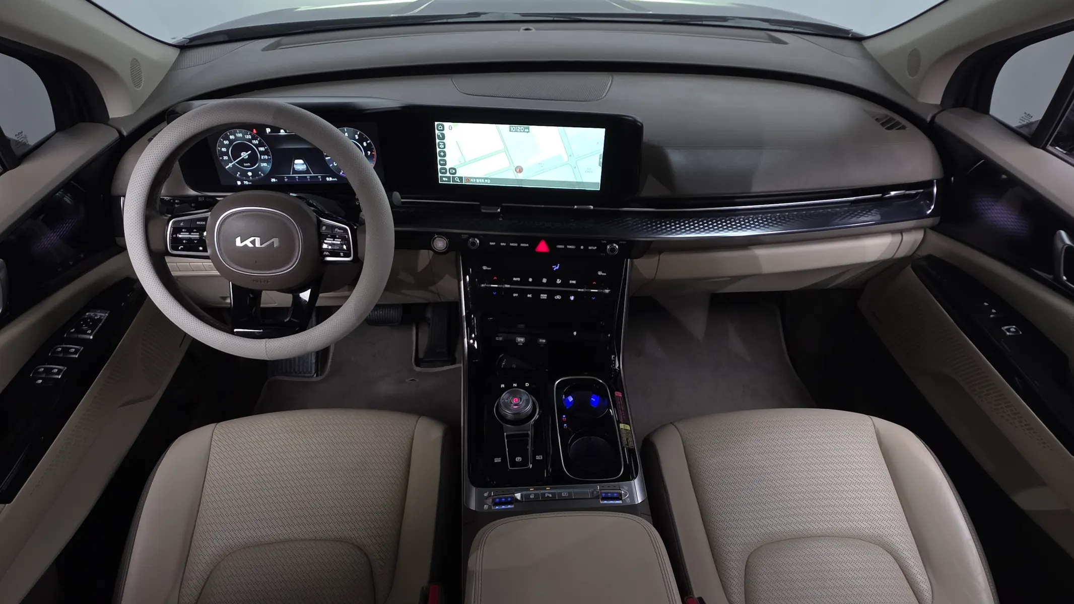 Kia Carnival 9 2023 4/5