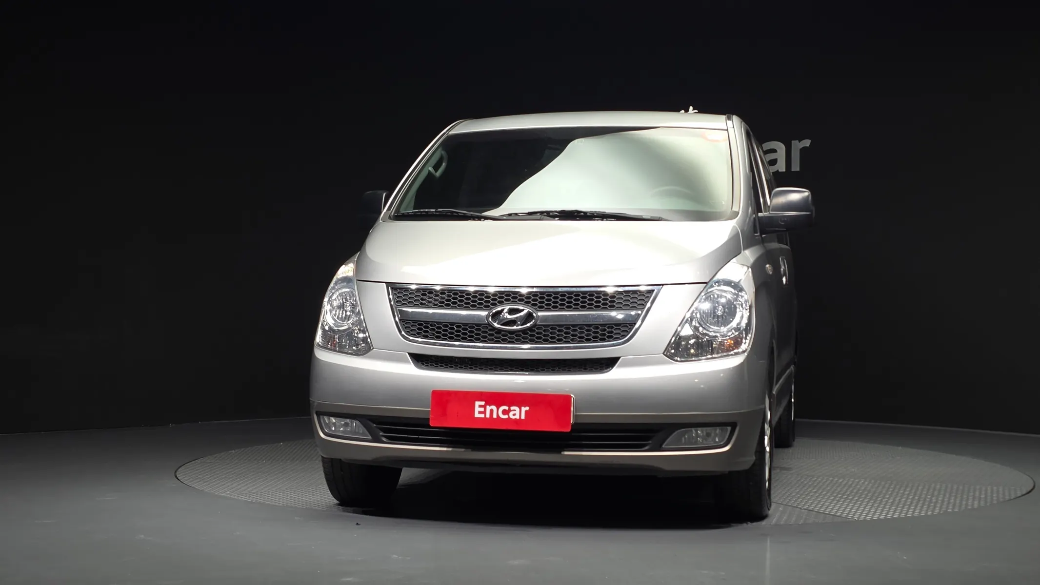 Hyundai Grand Starex 11 HVX 2012 2/5