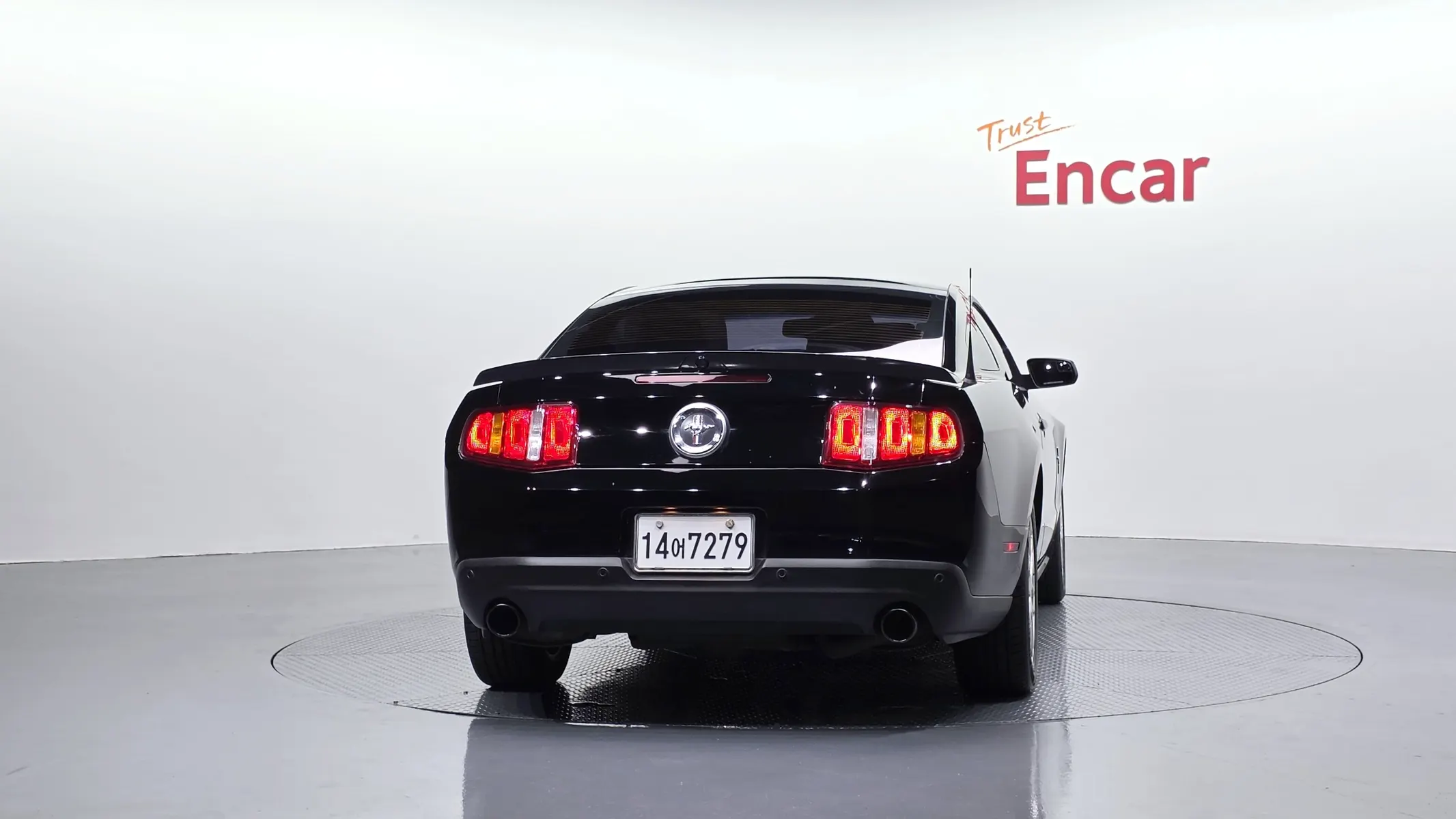 Ford 머스탱 2012 3/5