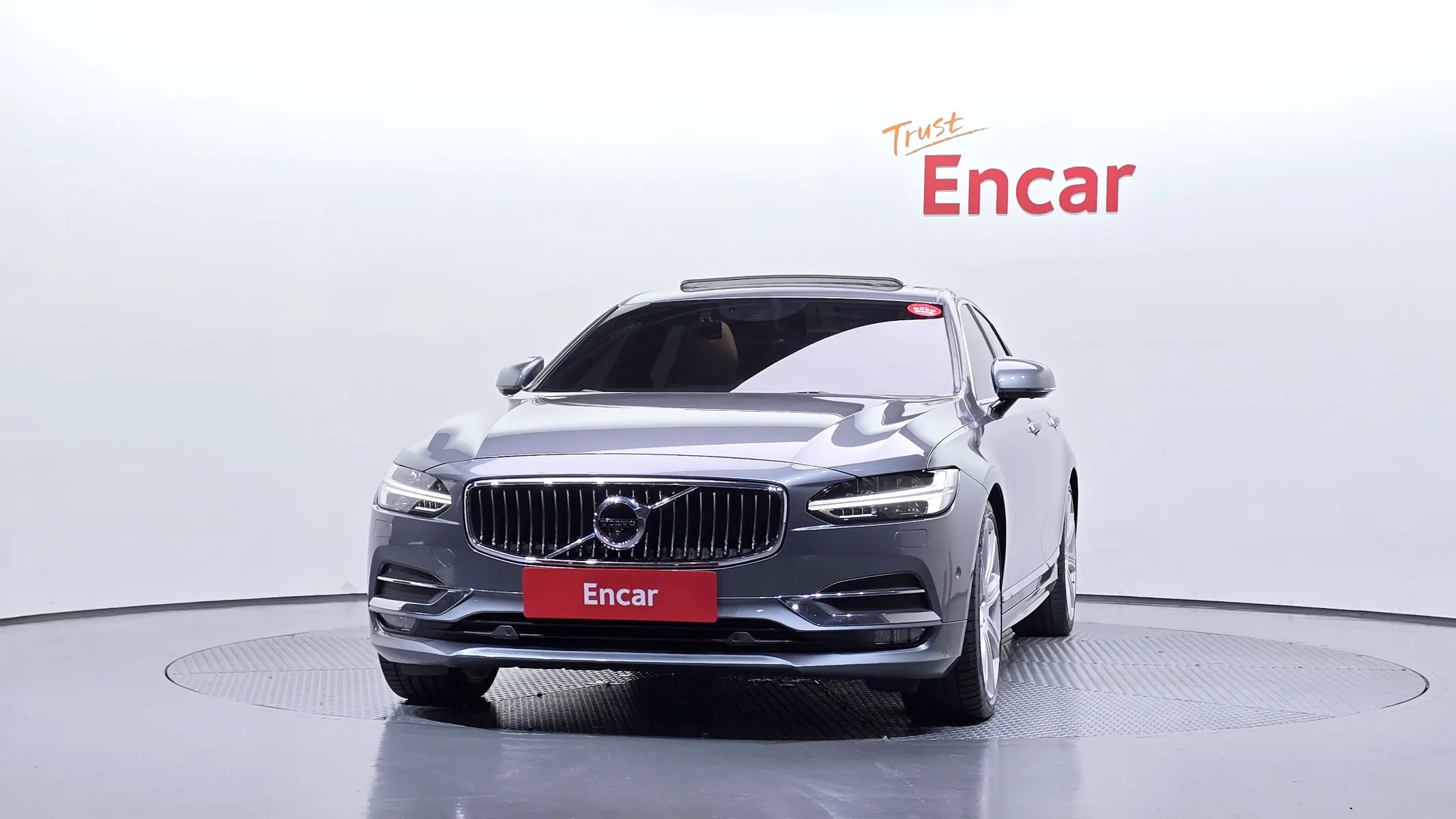 Volvo S90 D5 AWD 2019 3/37