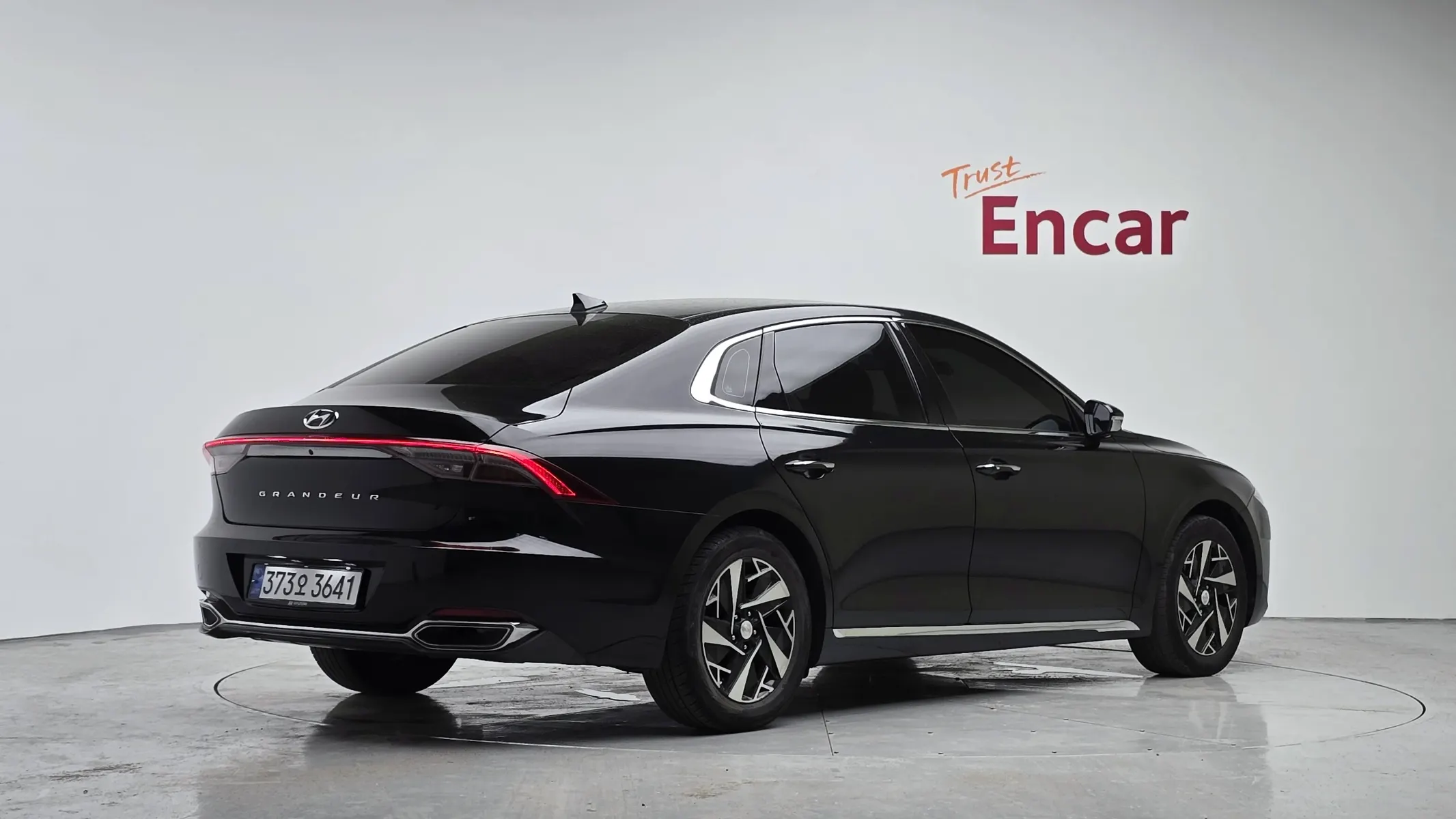 Hyundai IG 2022 2/35