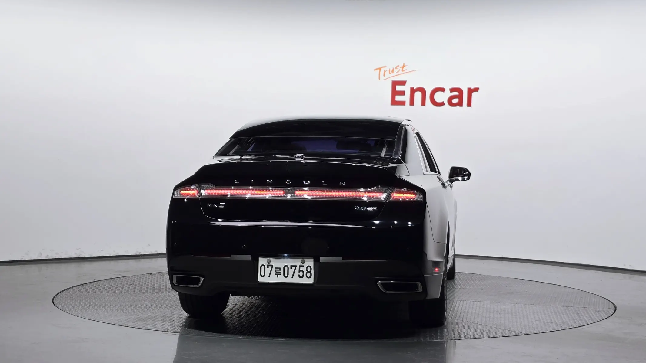 Lincoln MKZ 2.0 AWD 2015 3/5