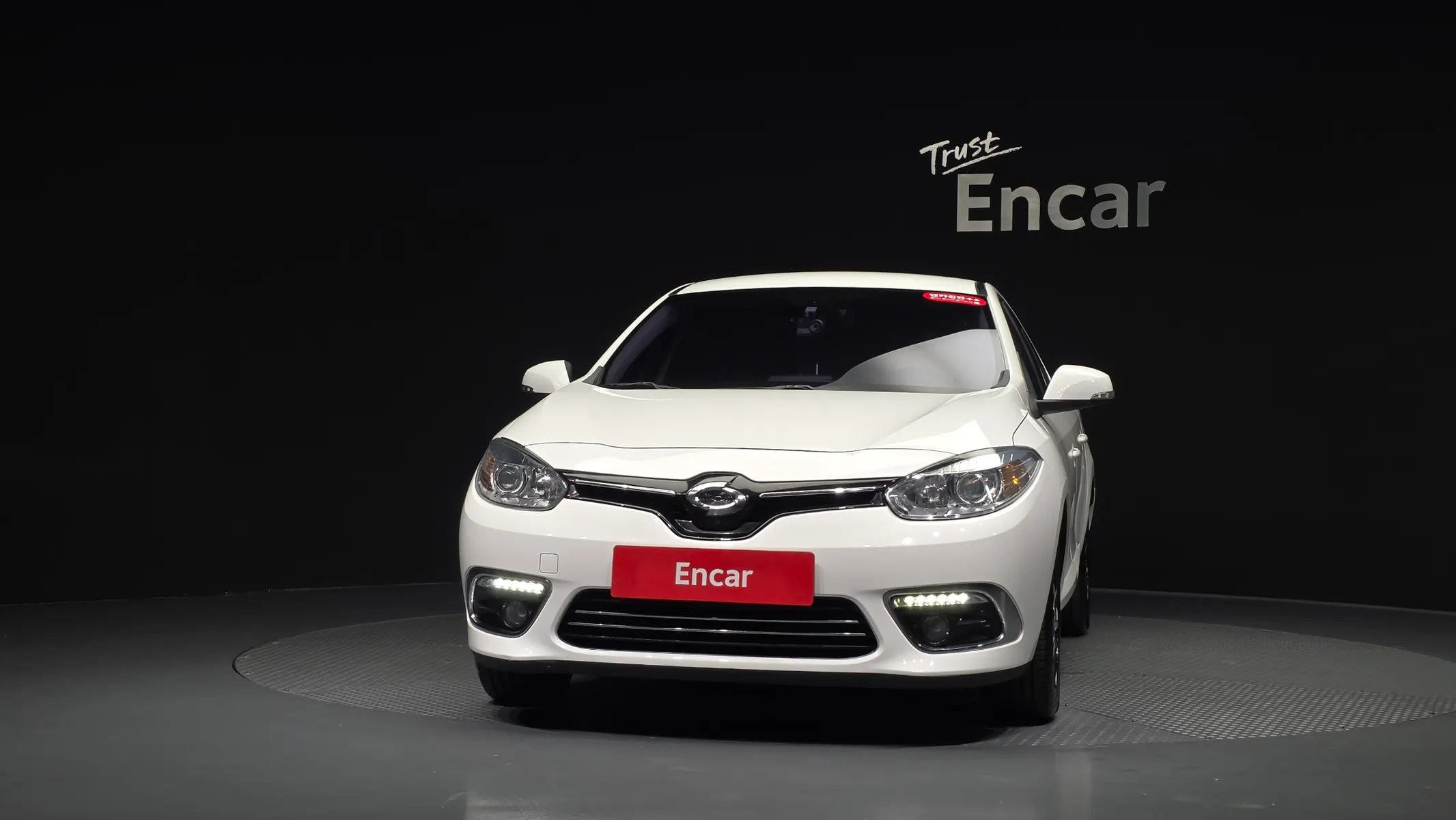 Renault Korea SM3 Z.E. RE 2017 2/5