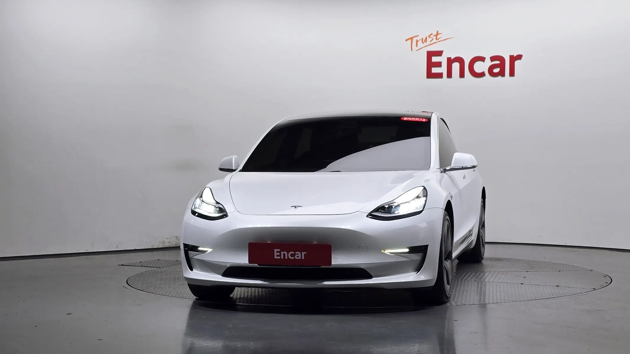 Tesla 3 AWD 2020 2/5