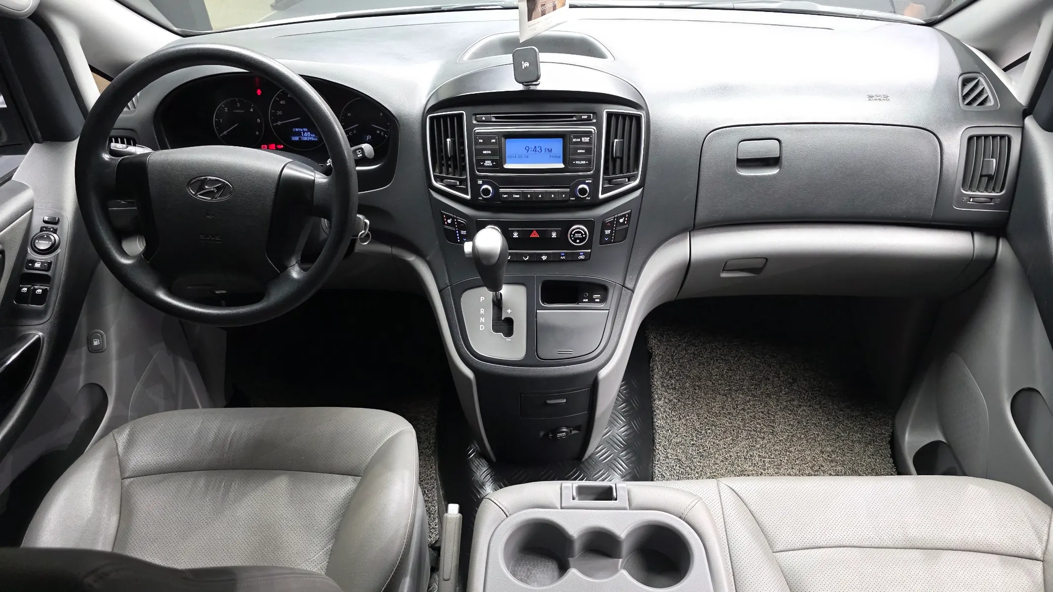 Hyundai Grand Starex 12 2017 4/5