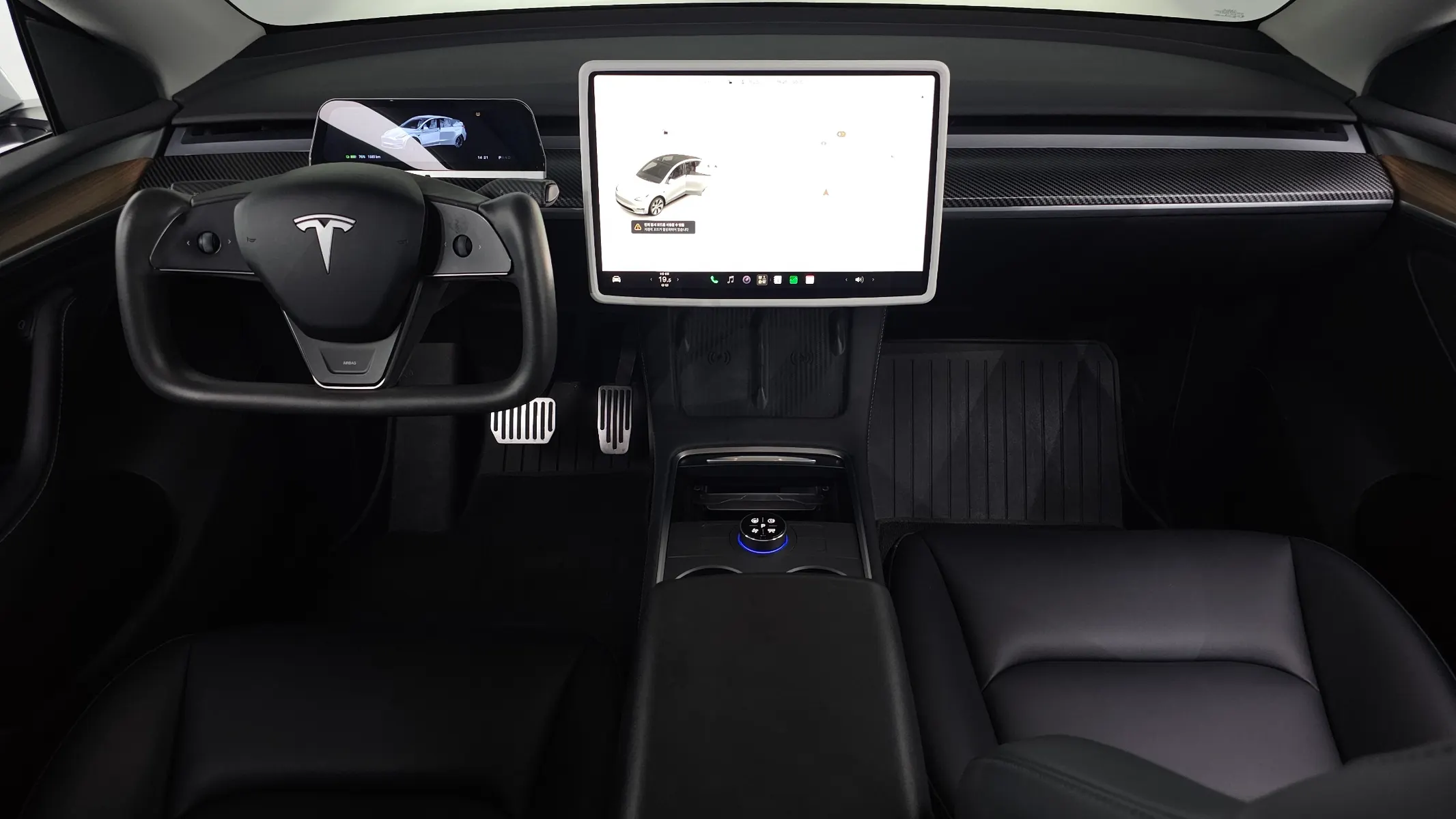 Tesla Y RWD 2024 4/5