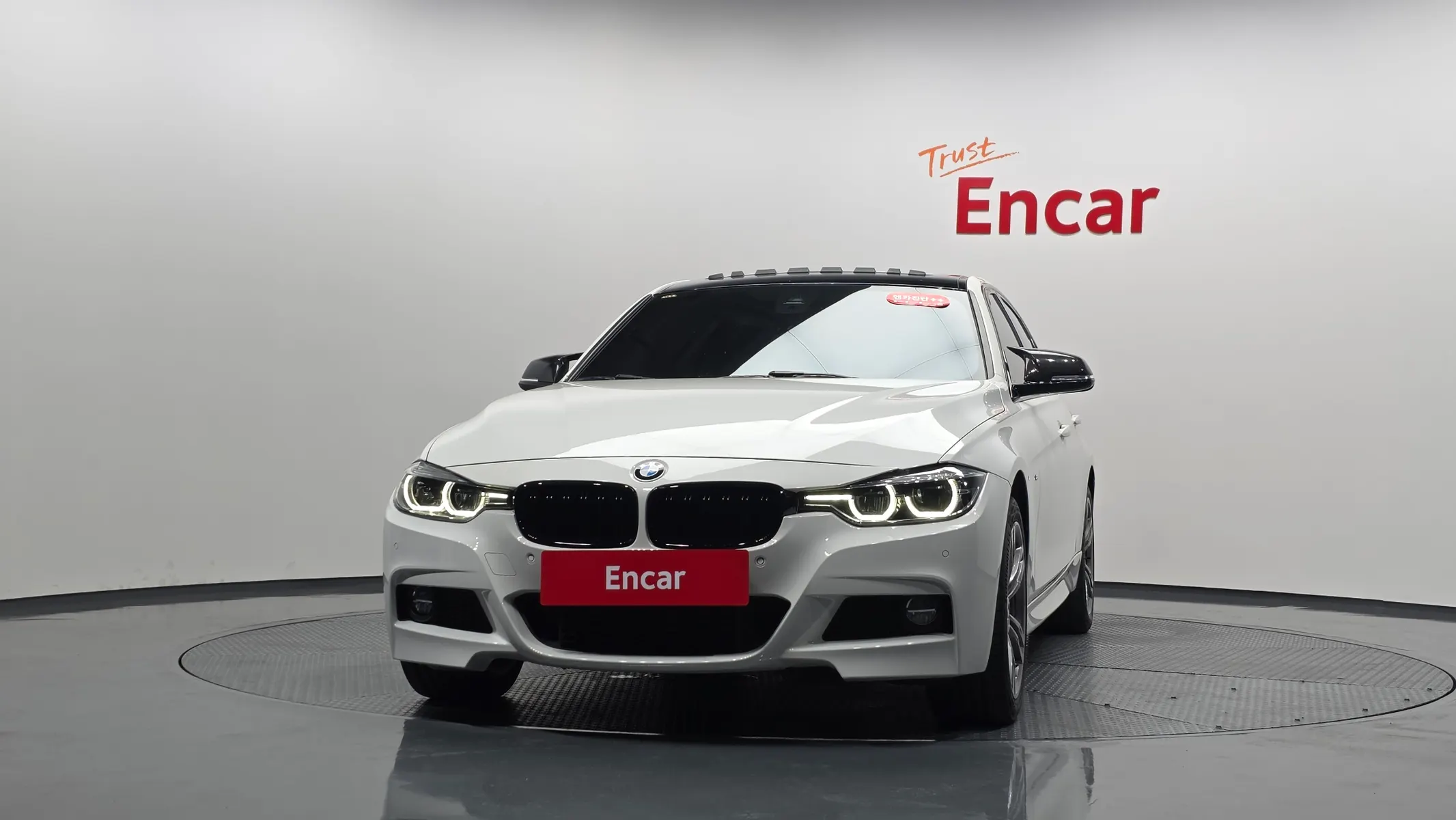 BMW 3 Series (F30) 320d M 2017 2/33