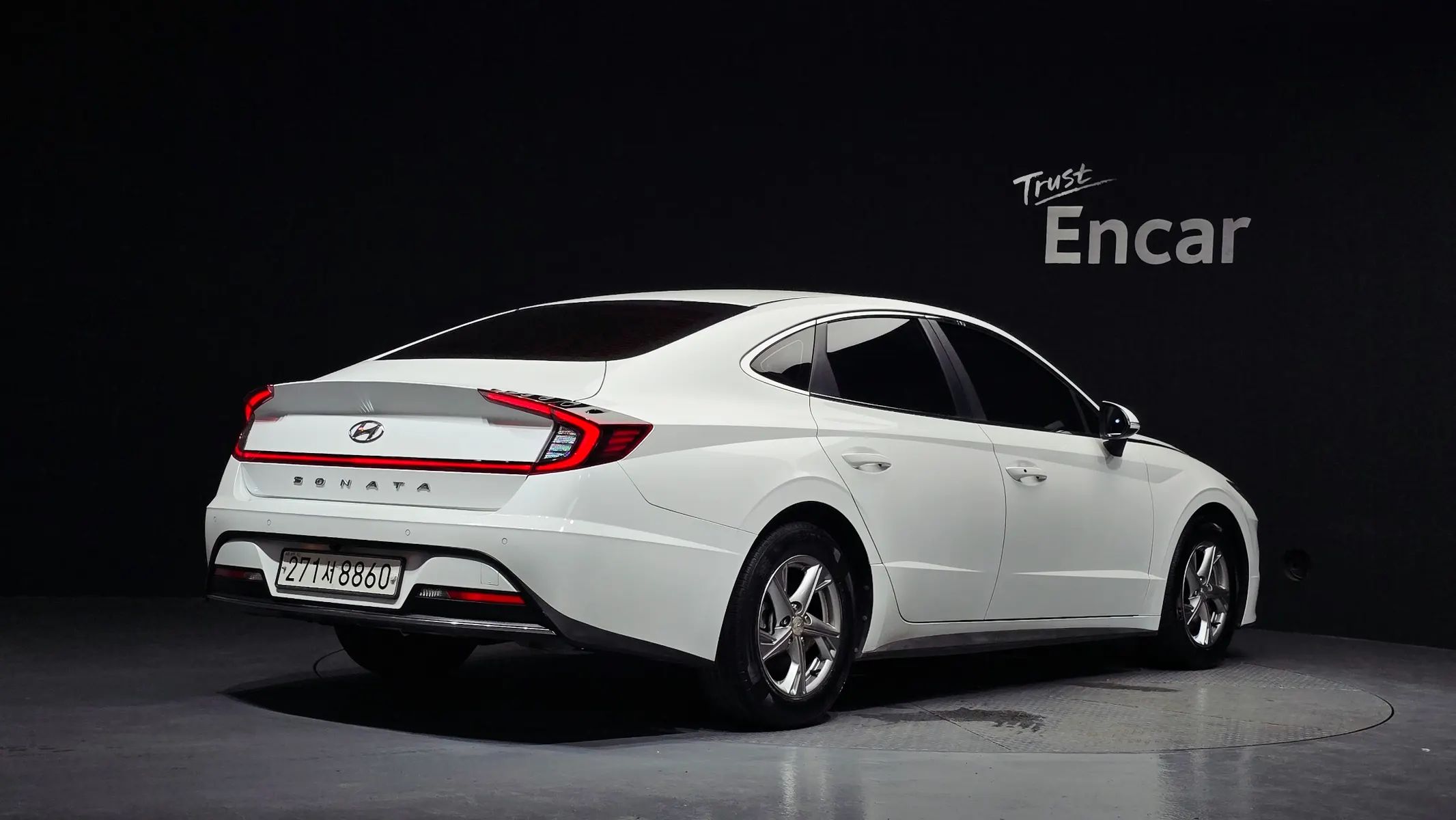 Hyundai (DN8) 2.0 LPG() 2019 2/32