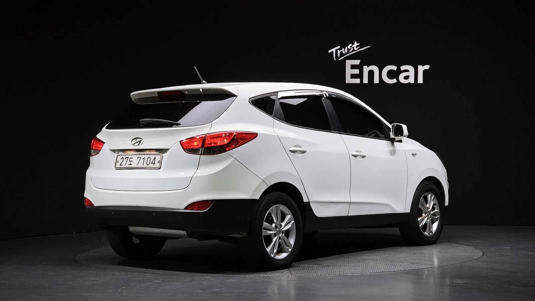 Hyundai ix 2WD X20 2011 2/31