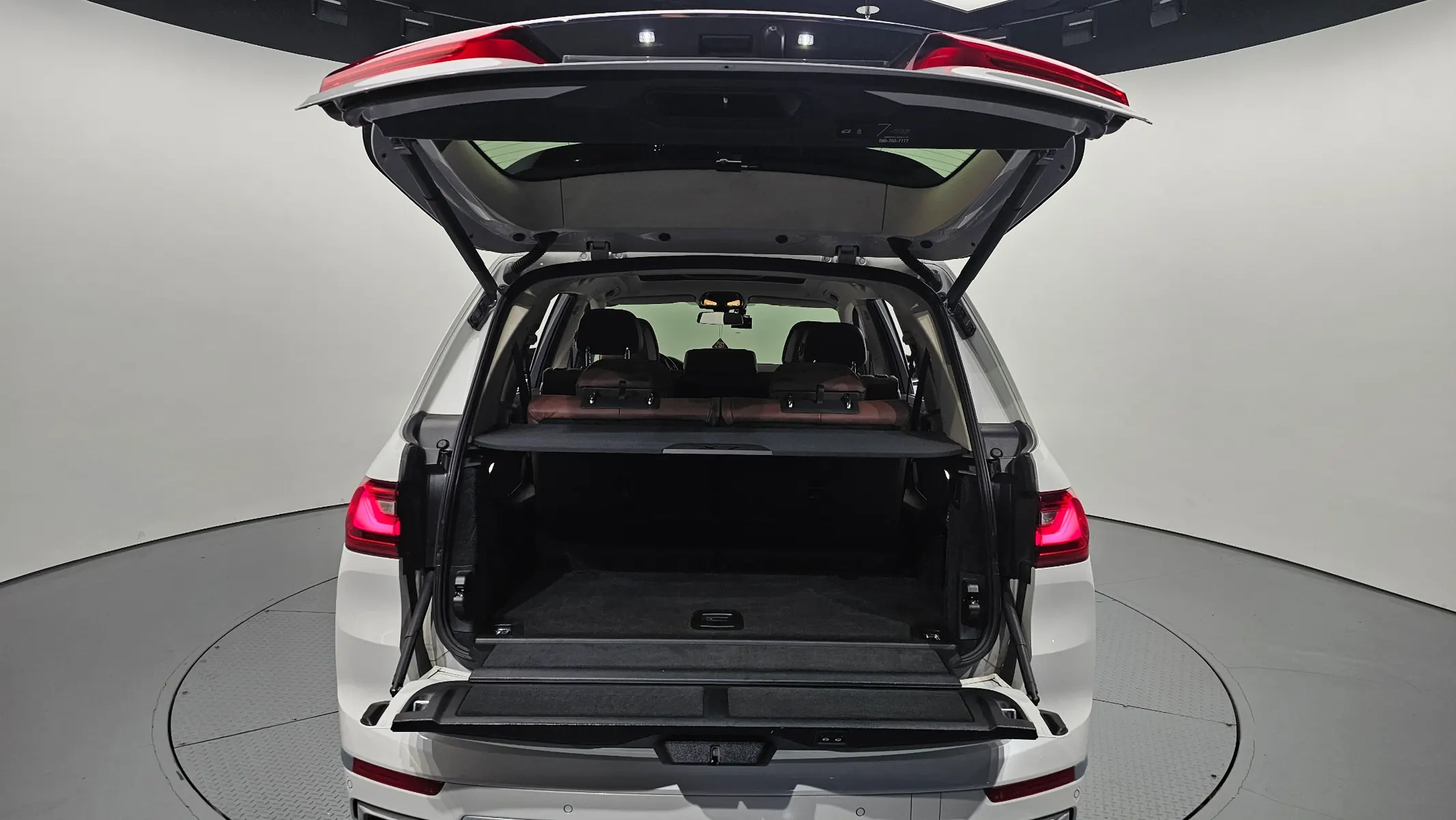BMW X7 (G07) xDrive 40i 7 2020 42/43