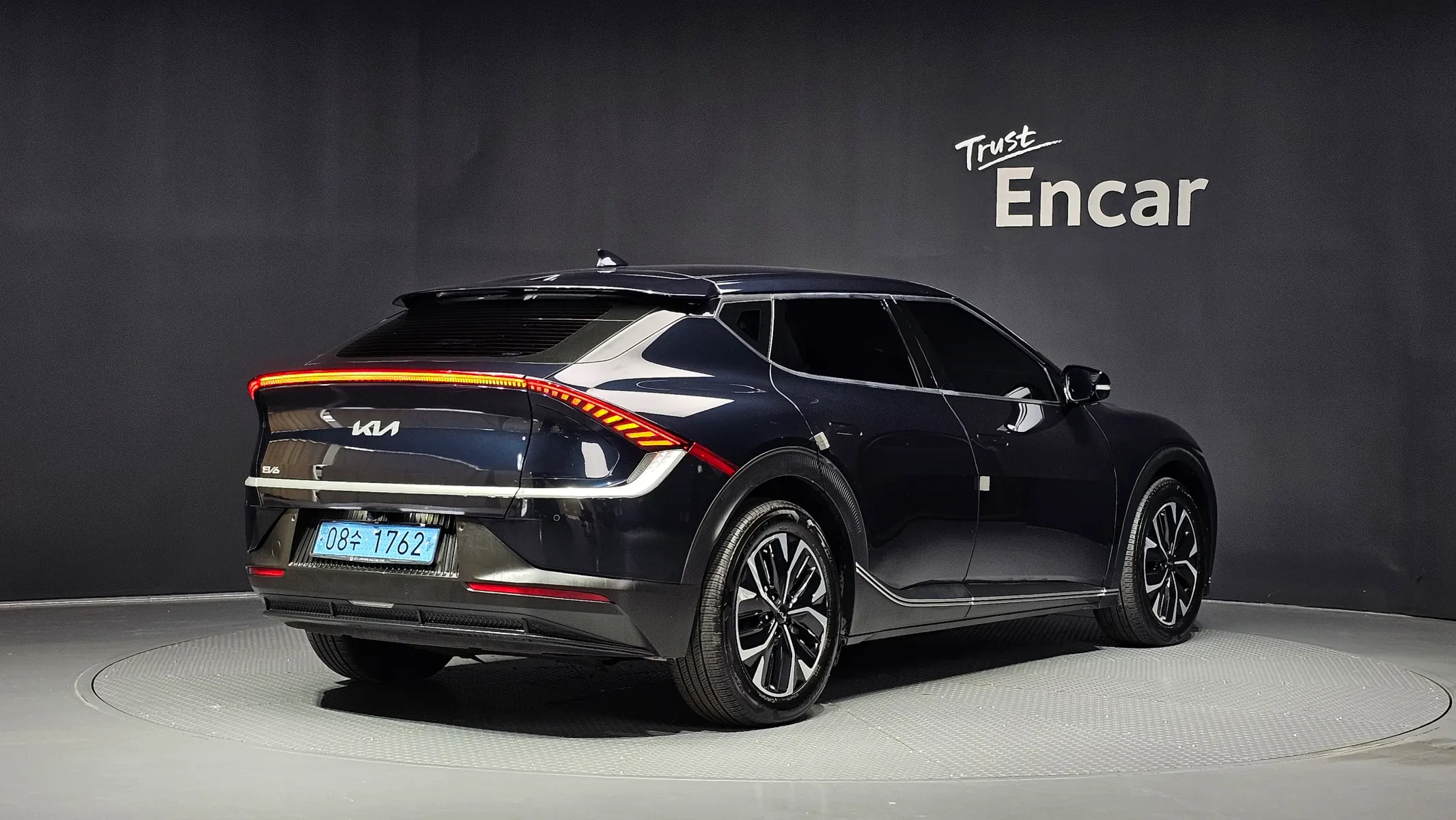 Kia EV6 4WD 2021 2/35