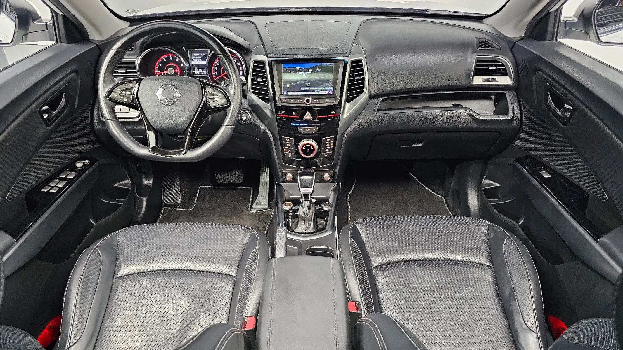 KG Mobility 티볼리 아머 Ⅰ 2WD 2019 4/5