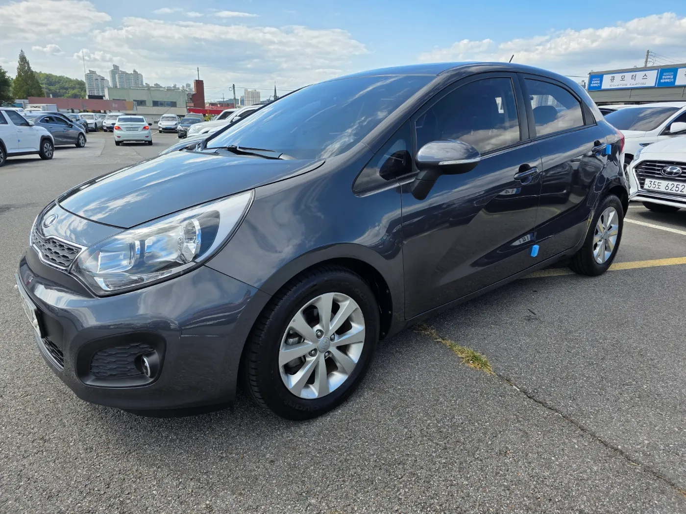 Kia 프라이드 1.6 GDI 2014 2/21