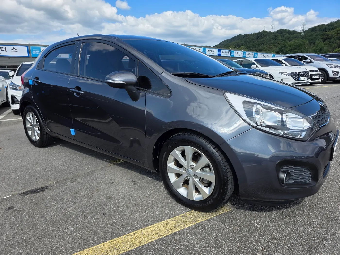 Kia 프라이드 1.6 GDI 2014 3/21