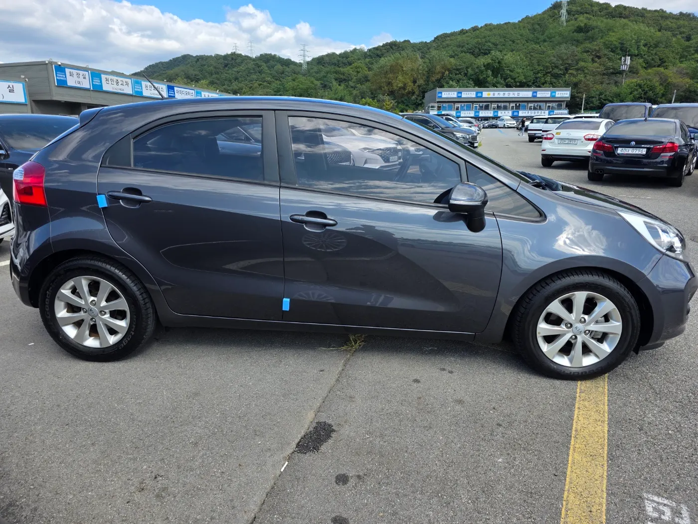 Kia 프라이드 1.6 GDI 2014 20/21