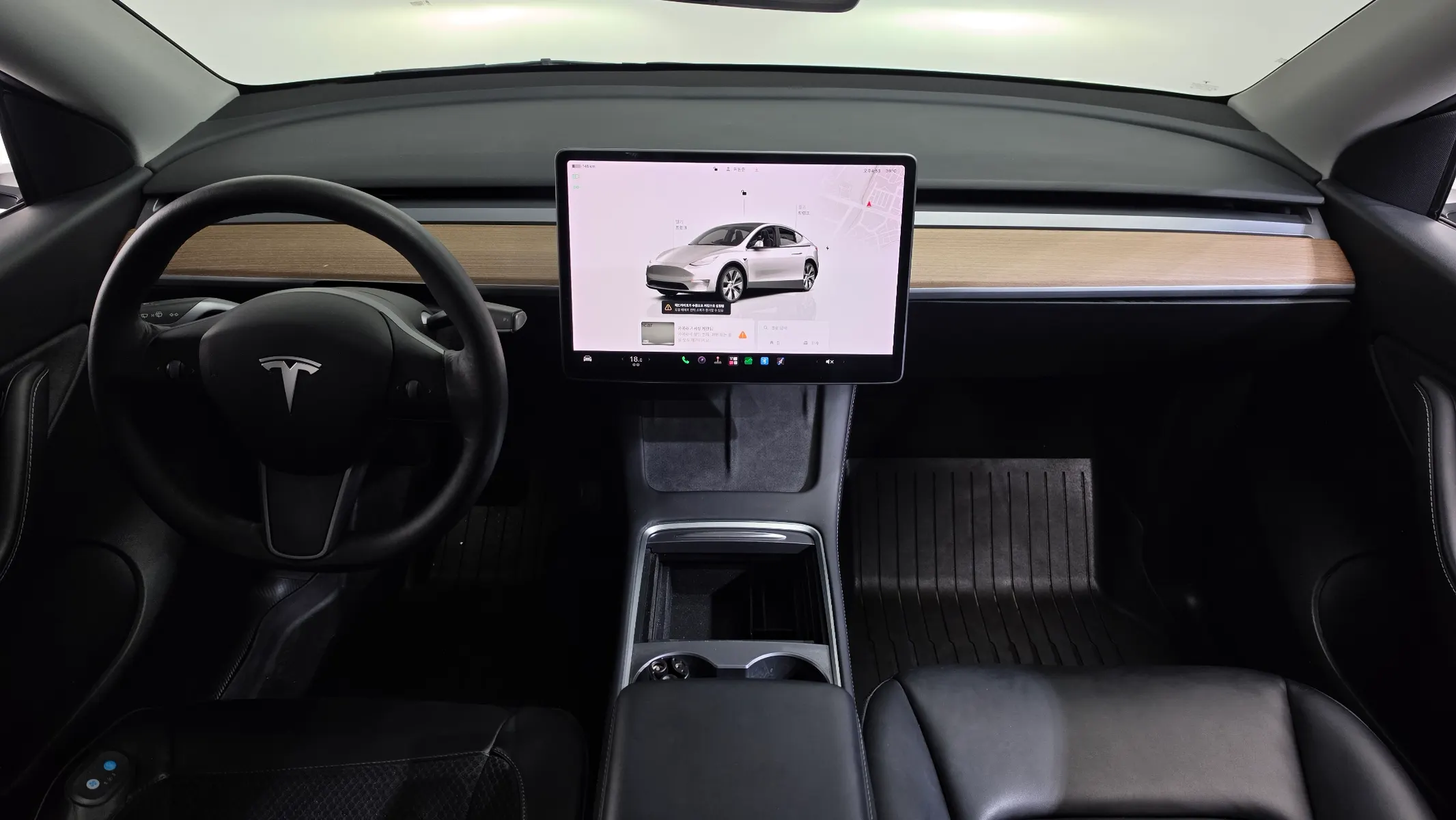 Tesla Y AWD 2022 4/5