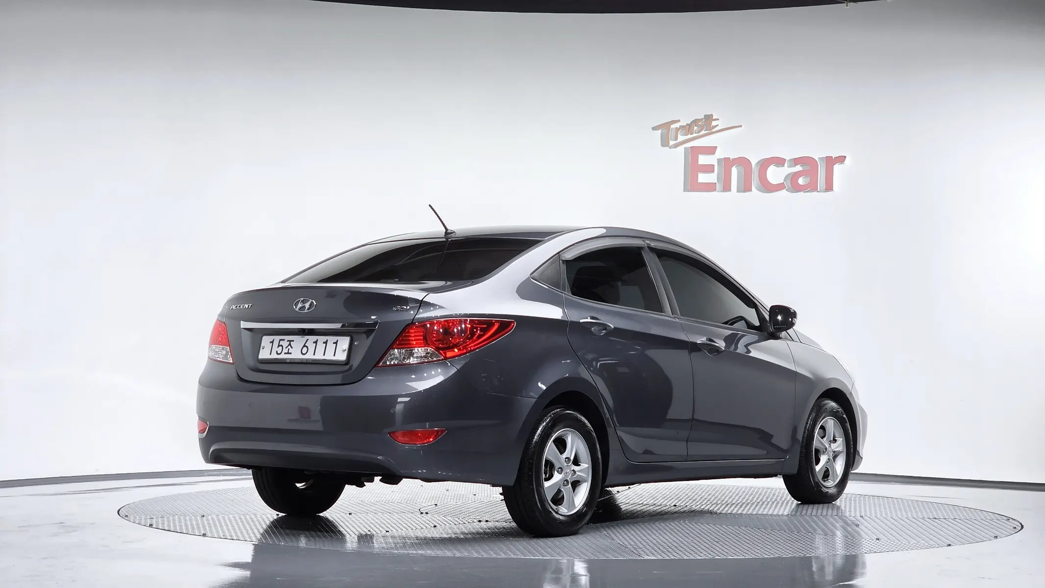 Hyundai () 1.6 GDI 2013 2/31