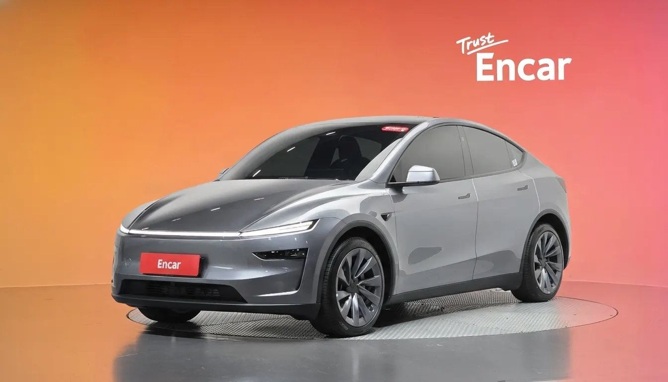 Tesla Y AWD 2026 4/5