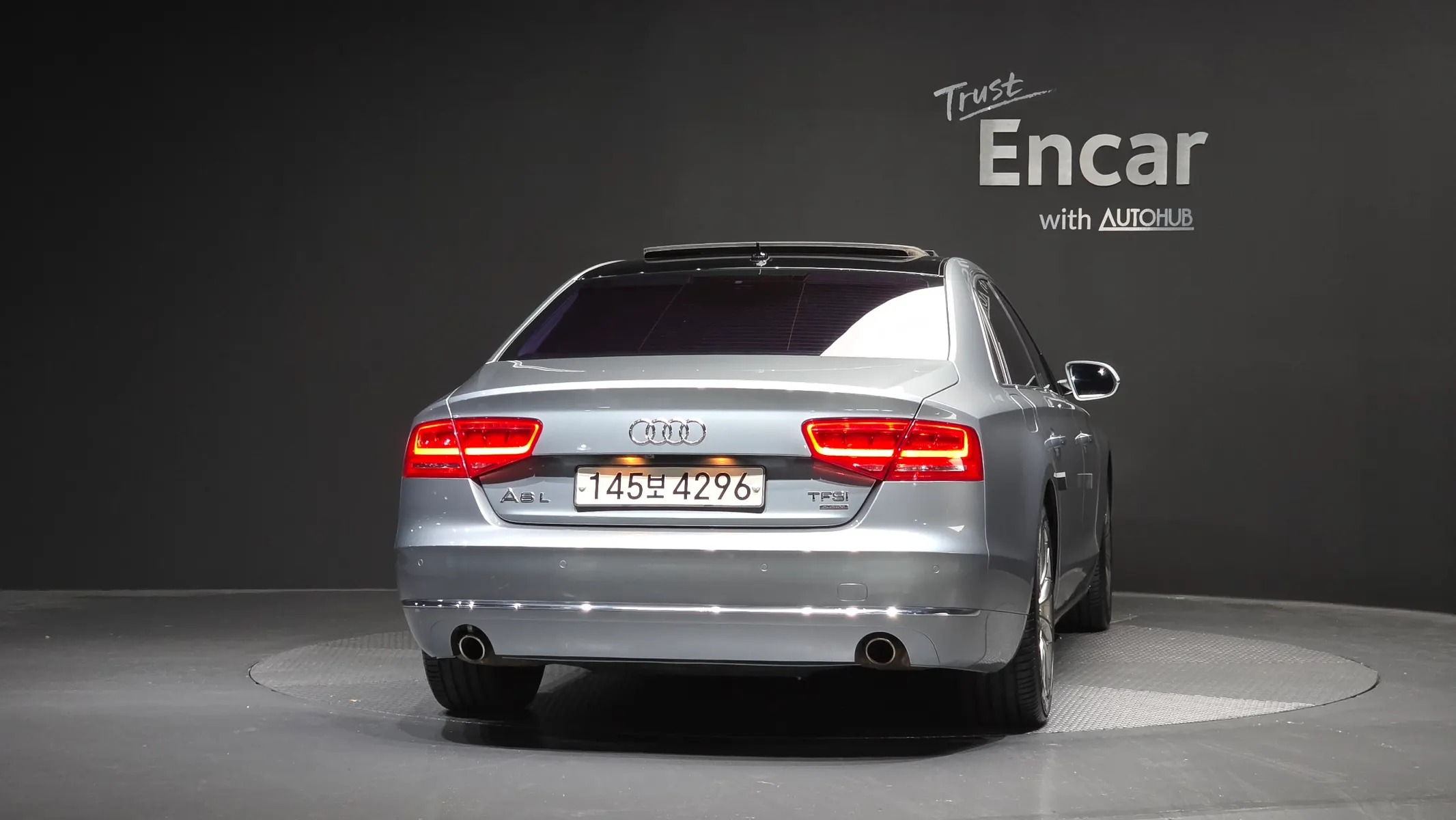 Audi A8 3.0 TFSI LWB 2011 3/36