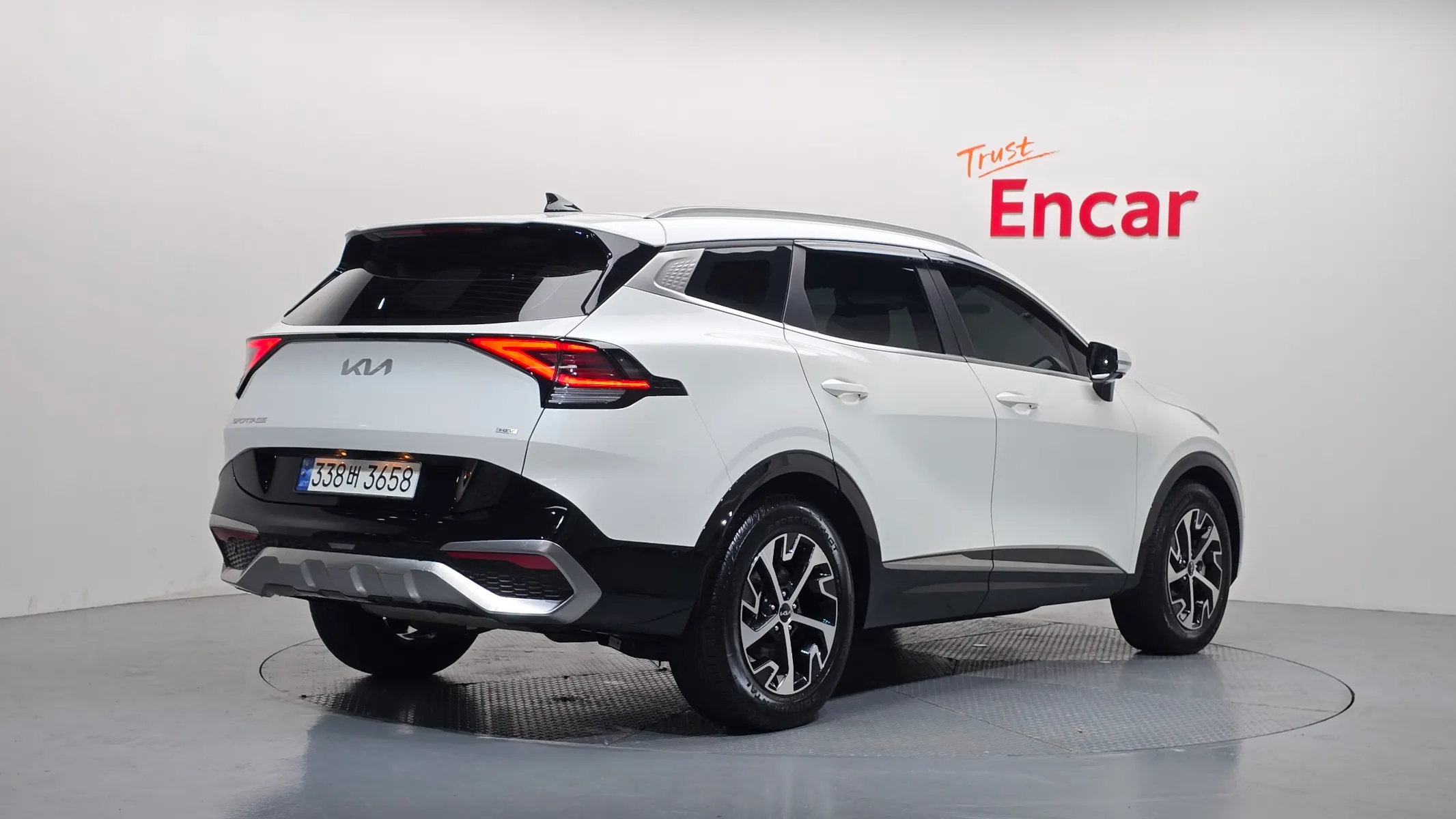 Kia 5 2WD 2023 2/36
