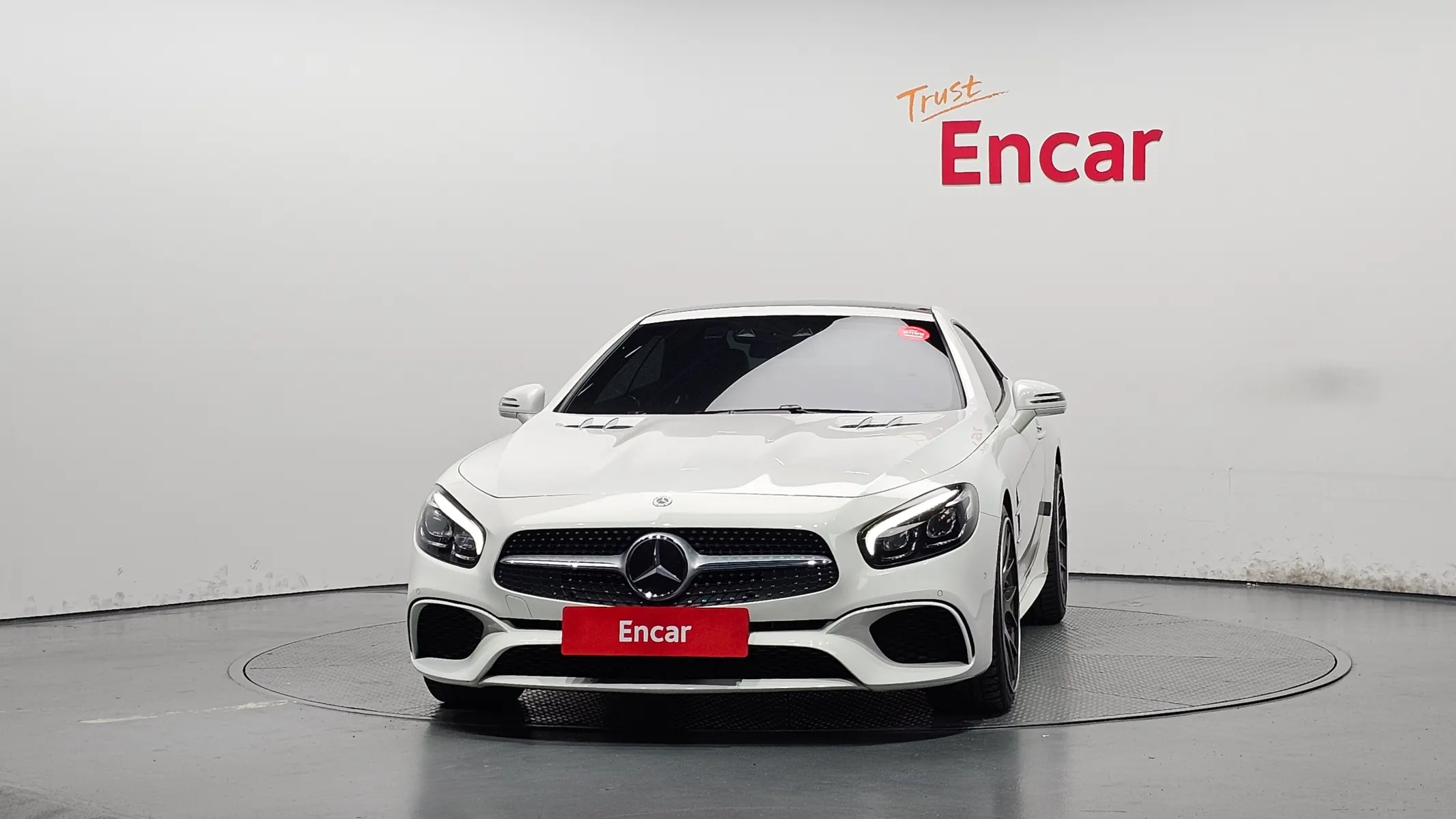 Mercedes-Benz SL-Class SL400 2018 3/33