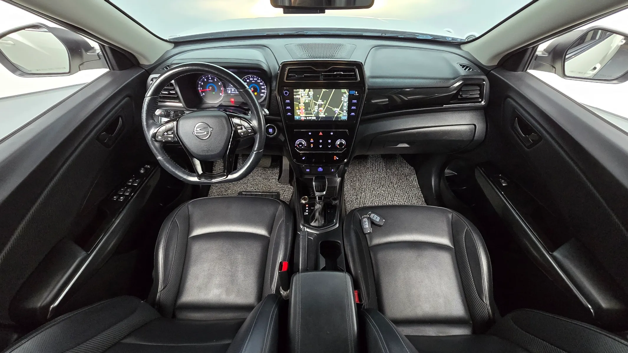 KG Mobility 티볼리 에어 1.5 A3 2WD 2021 4/5