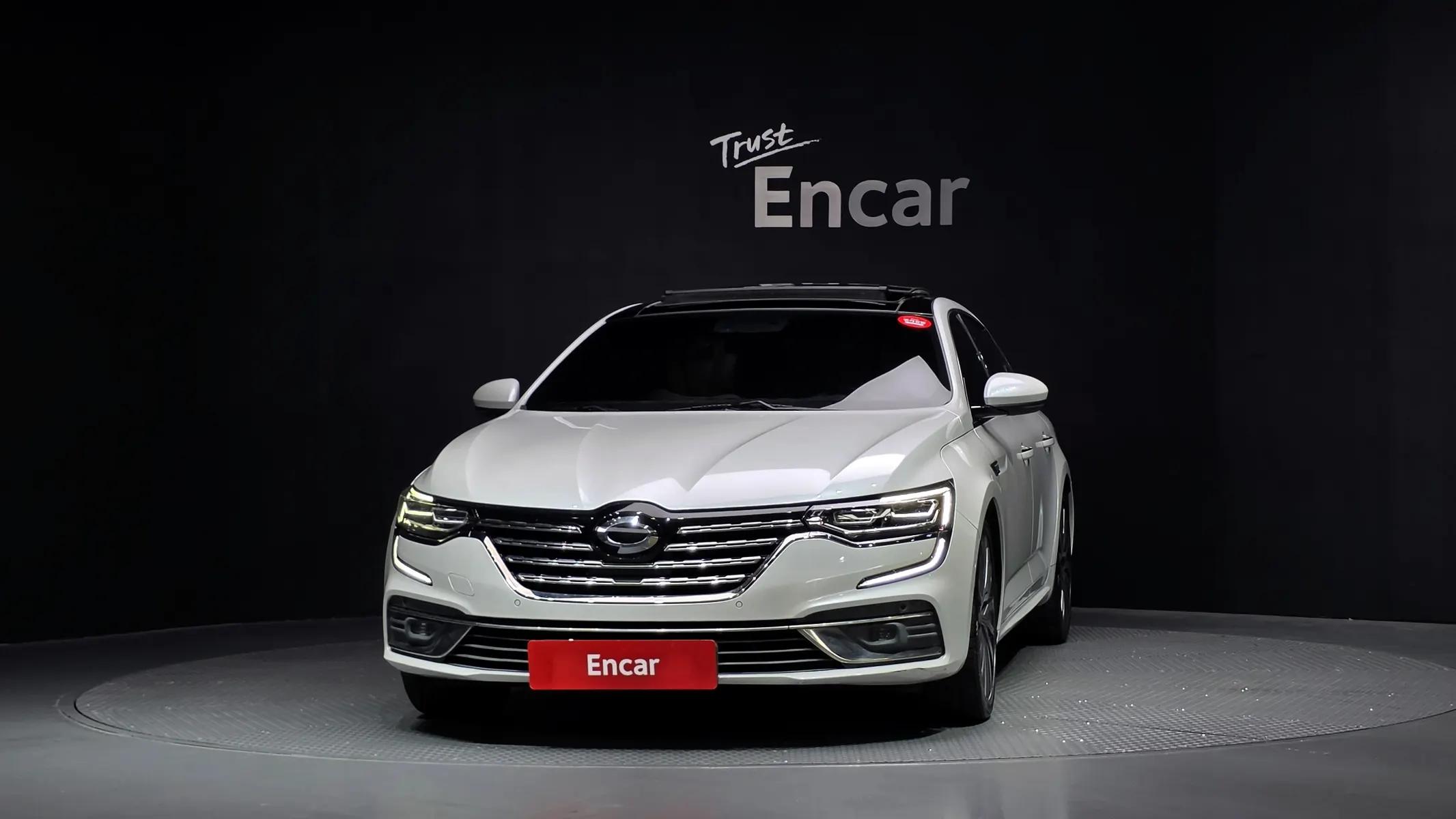 Renault Korea SM6 1.3 TCe RE 2020 2/5