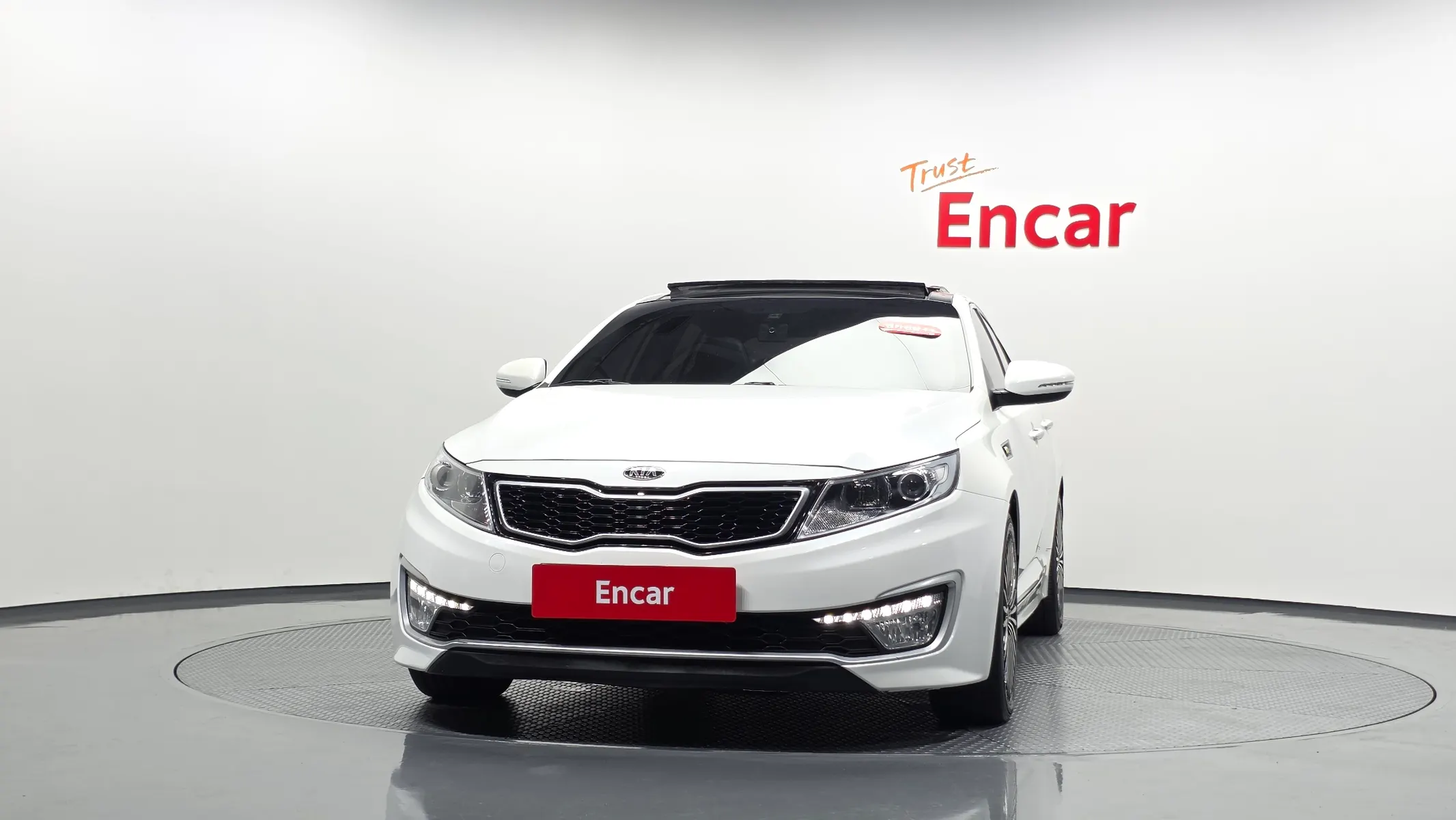 Kia K5 2012 2/33