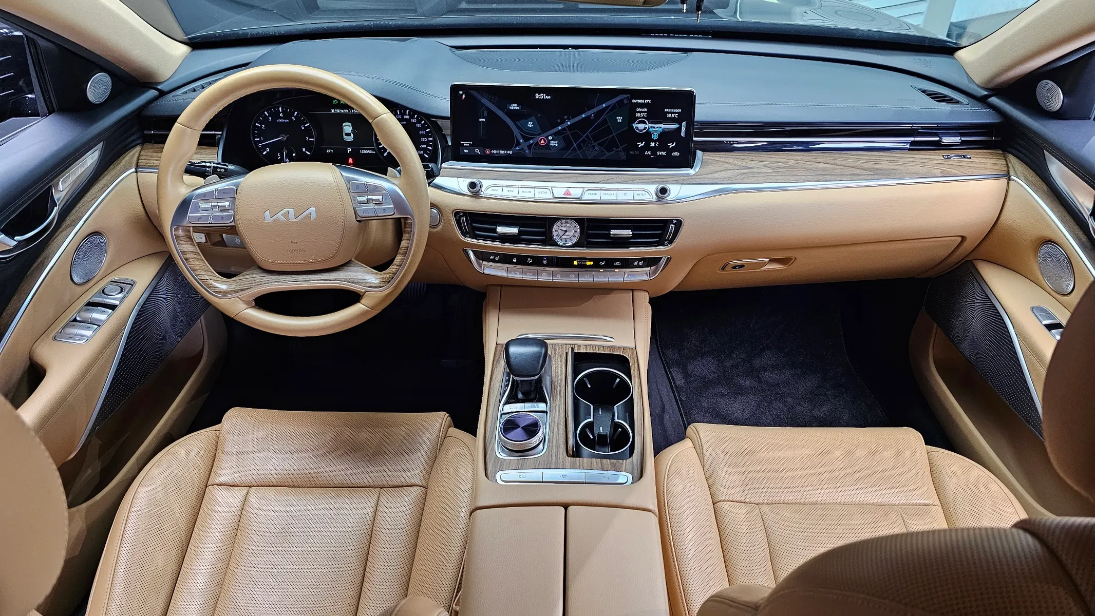 Kia K9 2 3.8 GDI AWD 2022 4/5