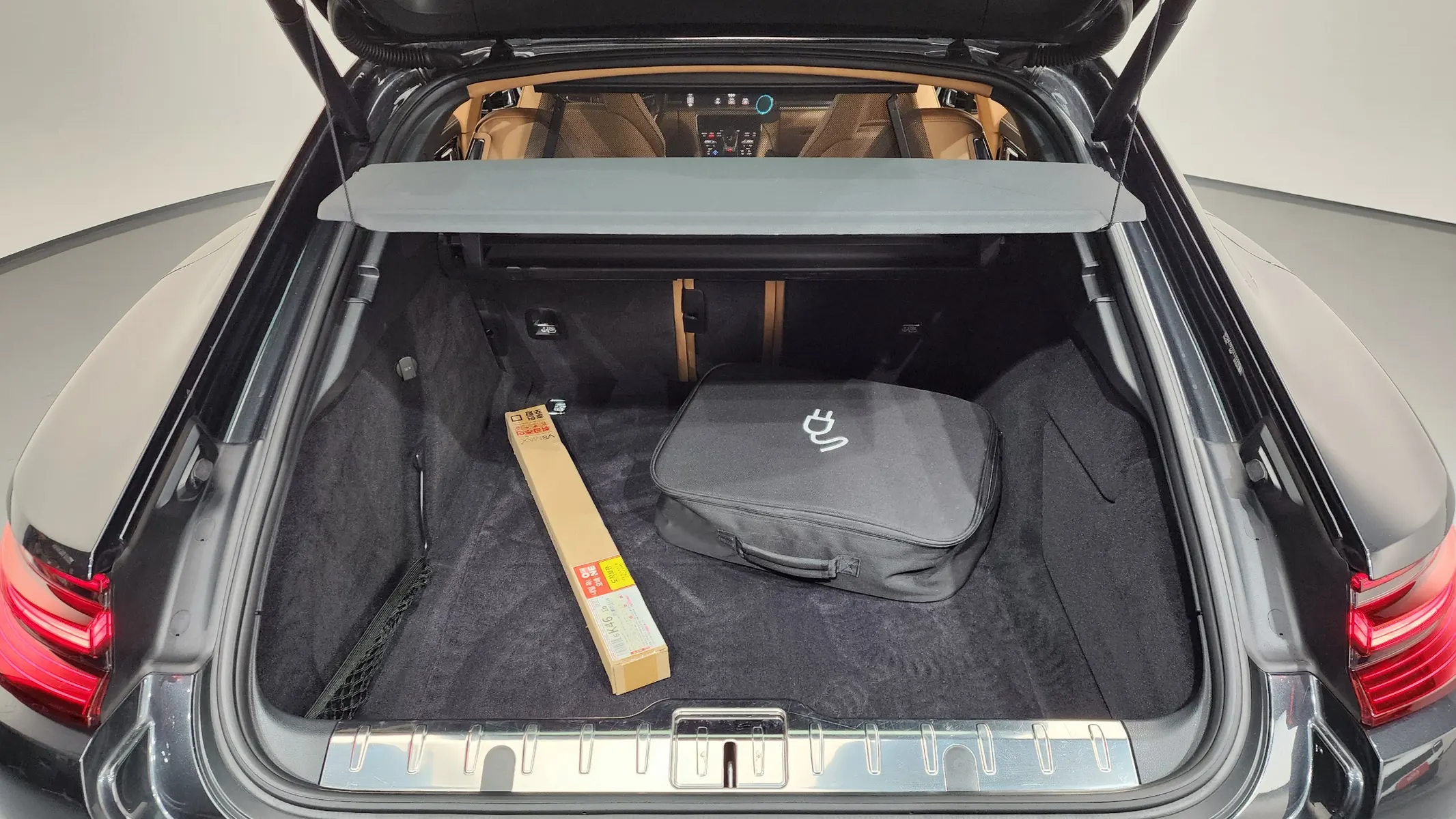 Porsche (971) 2.9 AWD E- 2020 20/21