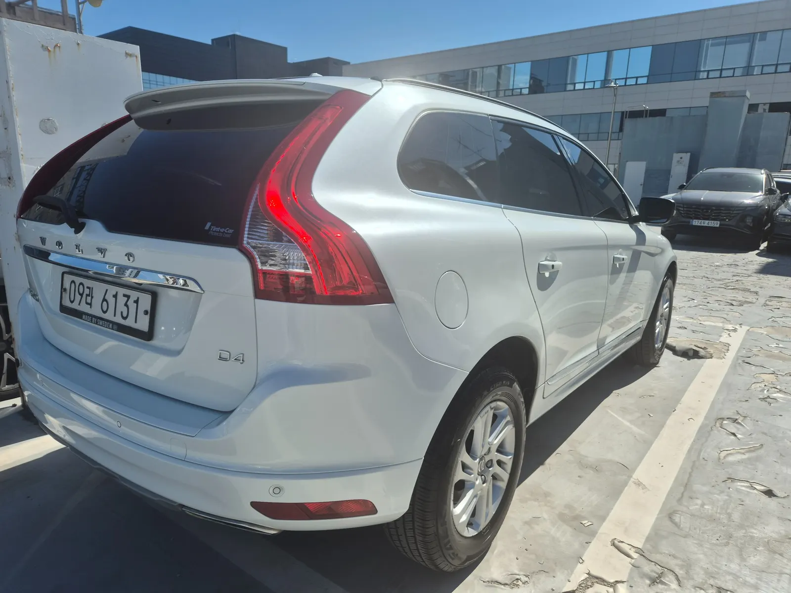 Volvo XC60 D4 2017 3/5