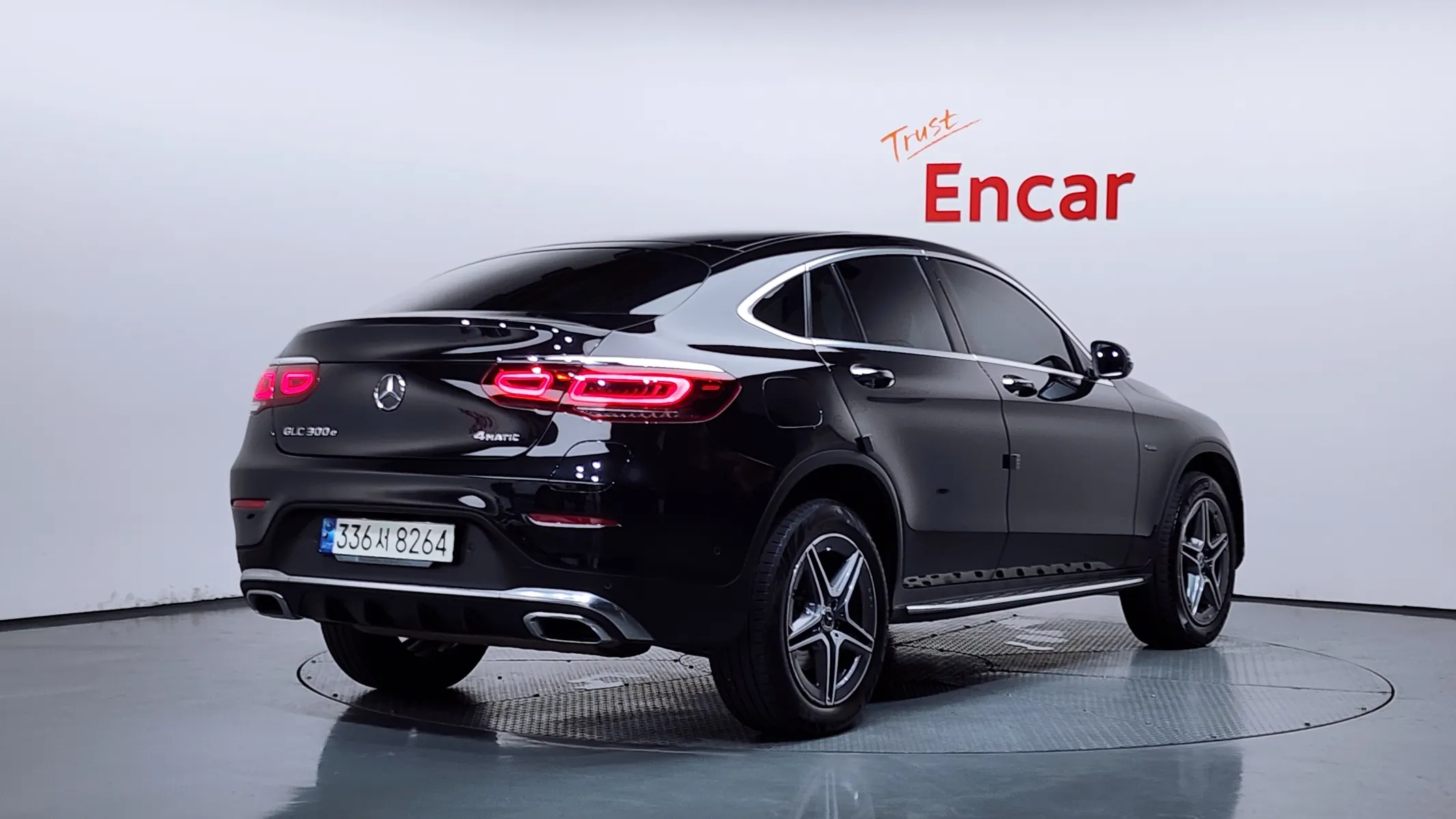 Mercedes-Benz GLC-Class X253 GLC300e 4MATIC 2021 2/36