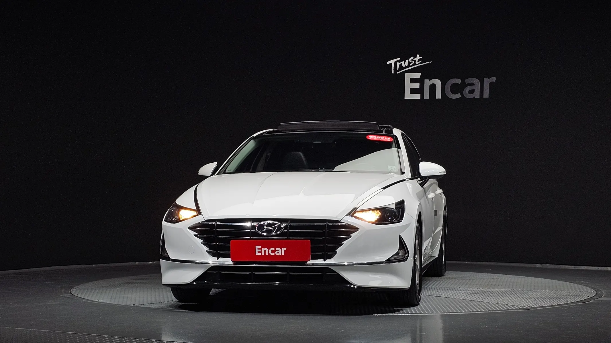 Hyundai (DN8) 2.0 LPG() 2019 2/5