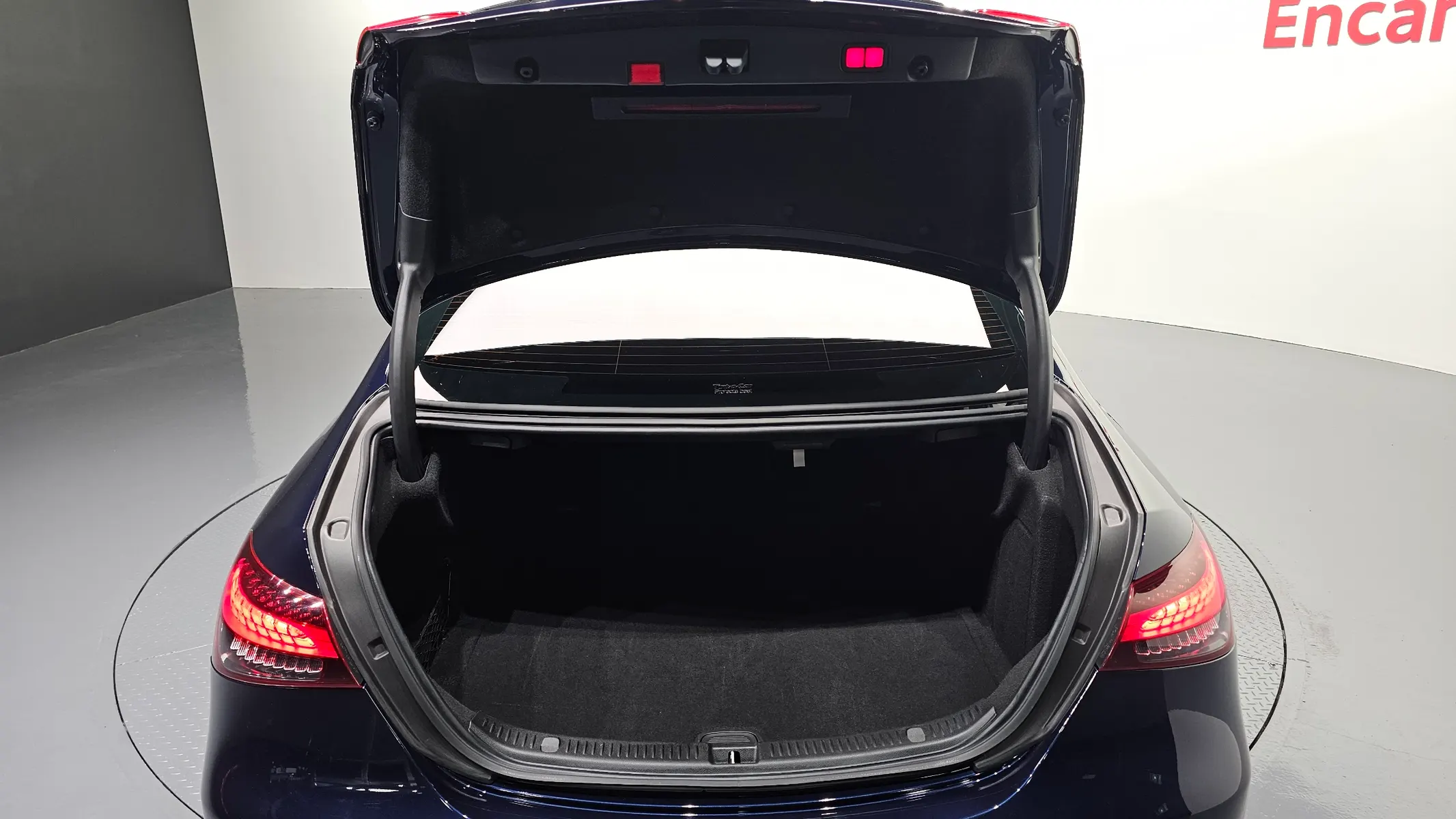 Mercedes-Benz E-Class W213 E250 2021 33/34