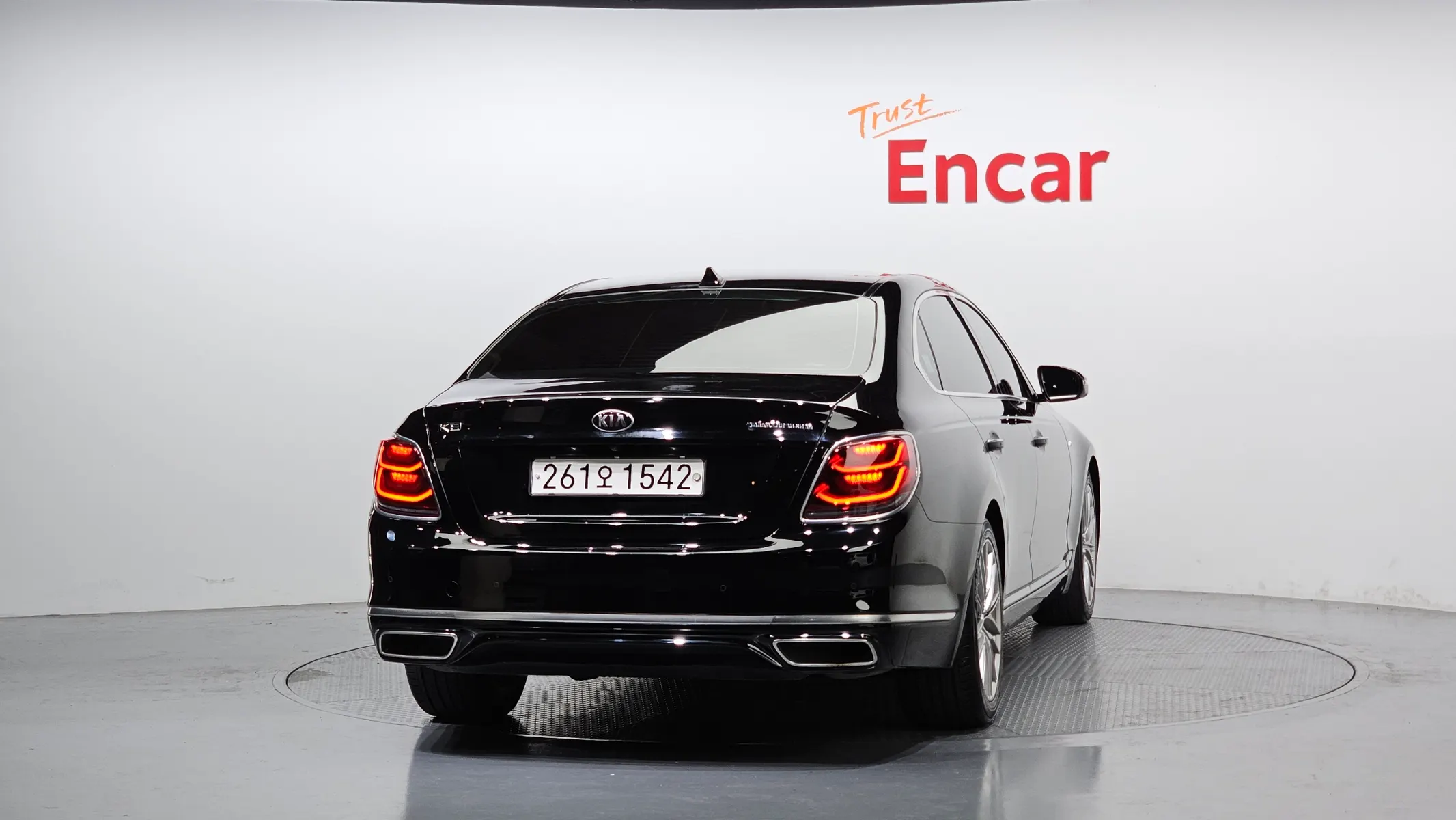 Kia K9 3.8 GDI AWD 2019 3/5
