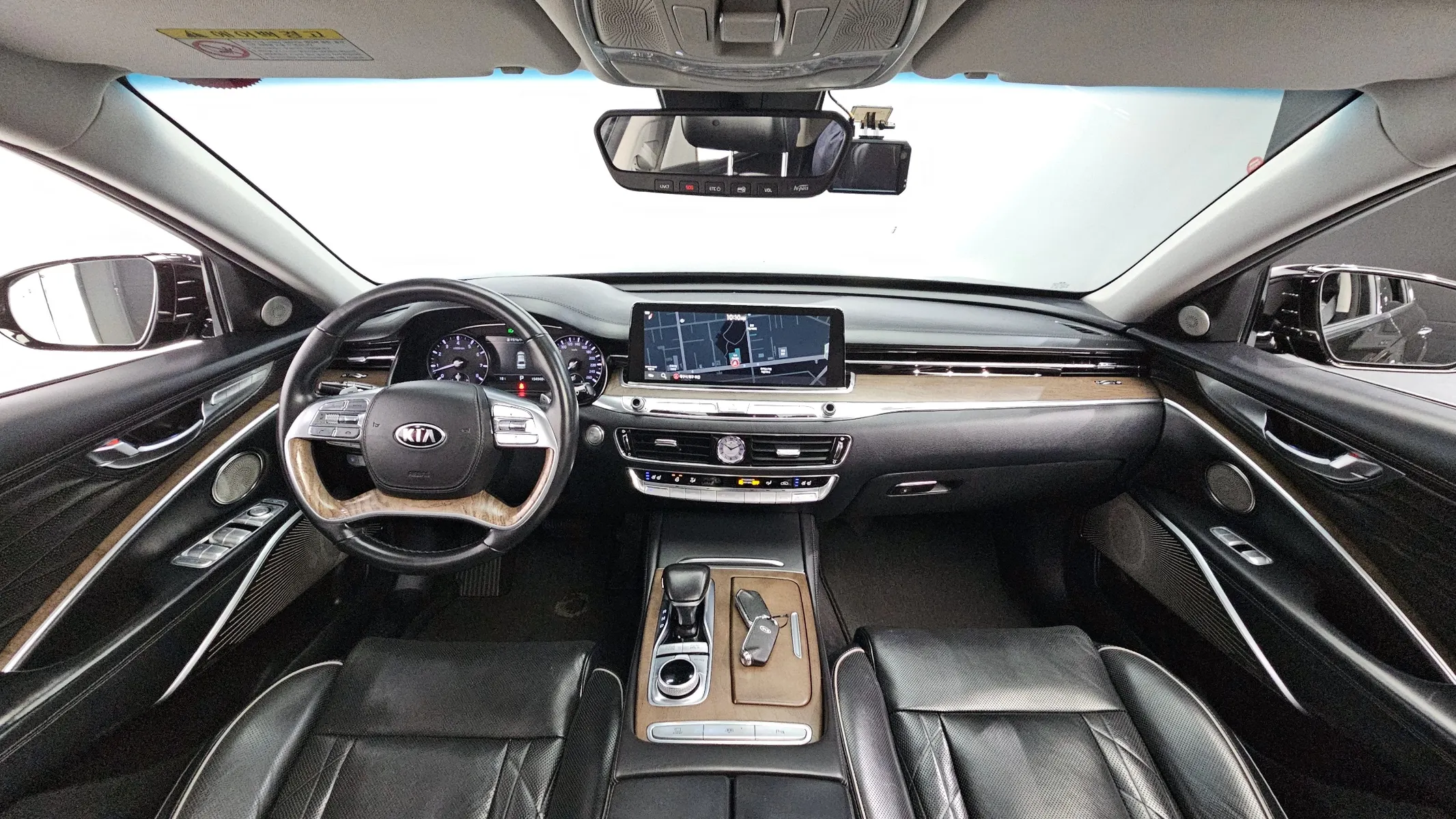 Kia K9 3.8 GDI AWD 2019 4/5
