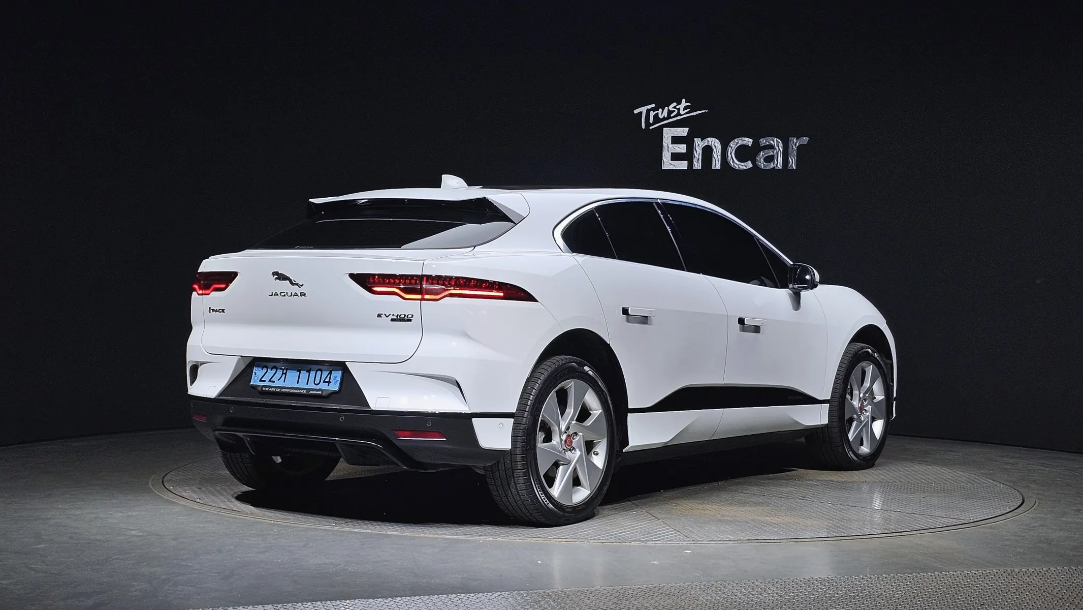 Jaguar I-PACE EV400 SE 2019 2/21