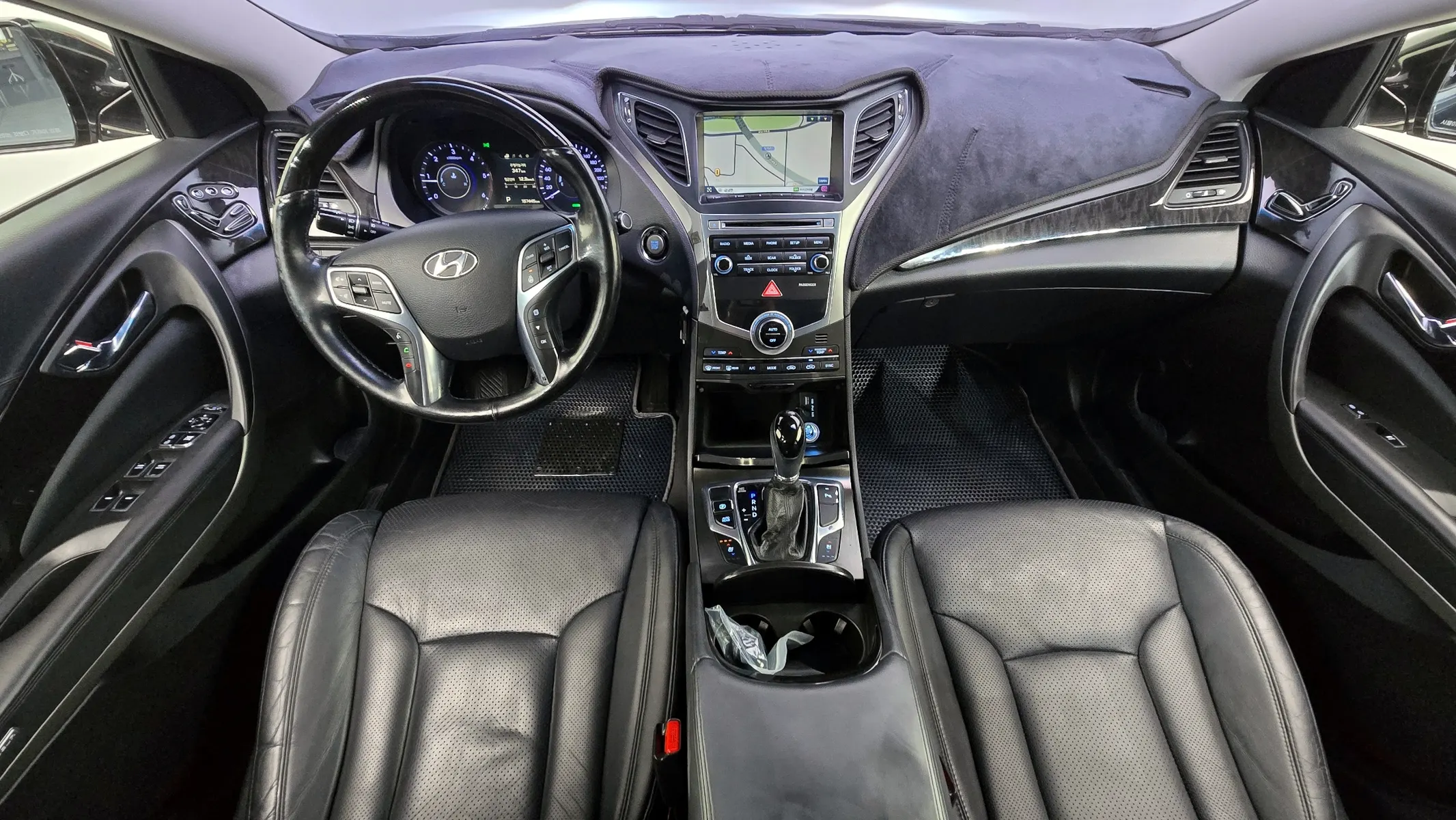 Hyundai Grandeur HG HG220 2014 4/5